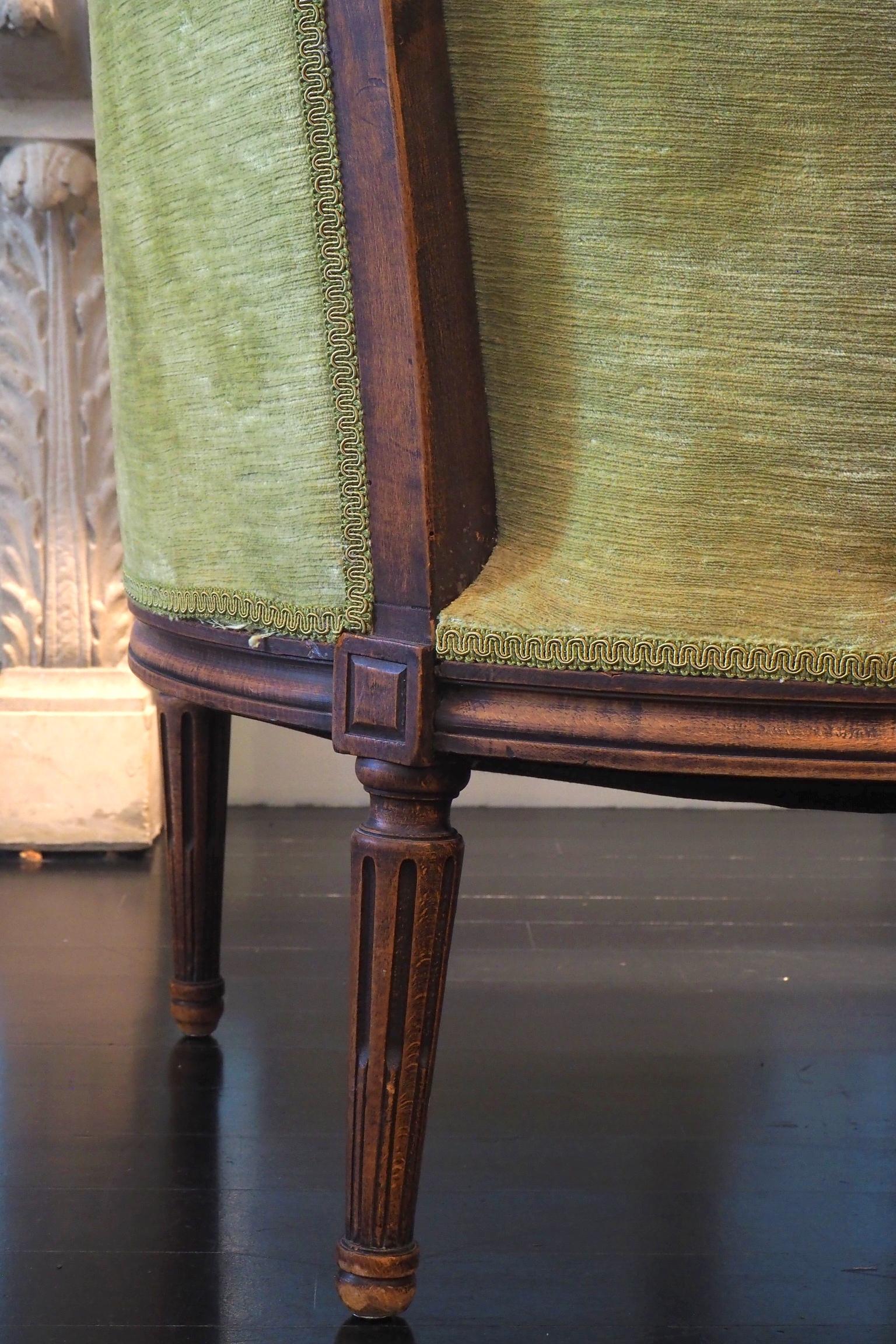 French Louis XVI Style Bergère Armchair Upholstered Green Velvet, 19th Century For Sale 10