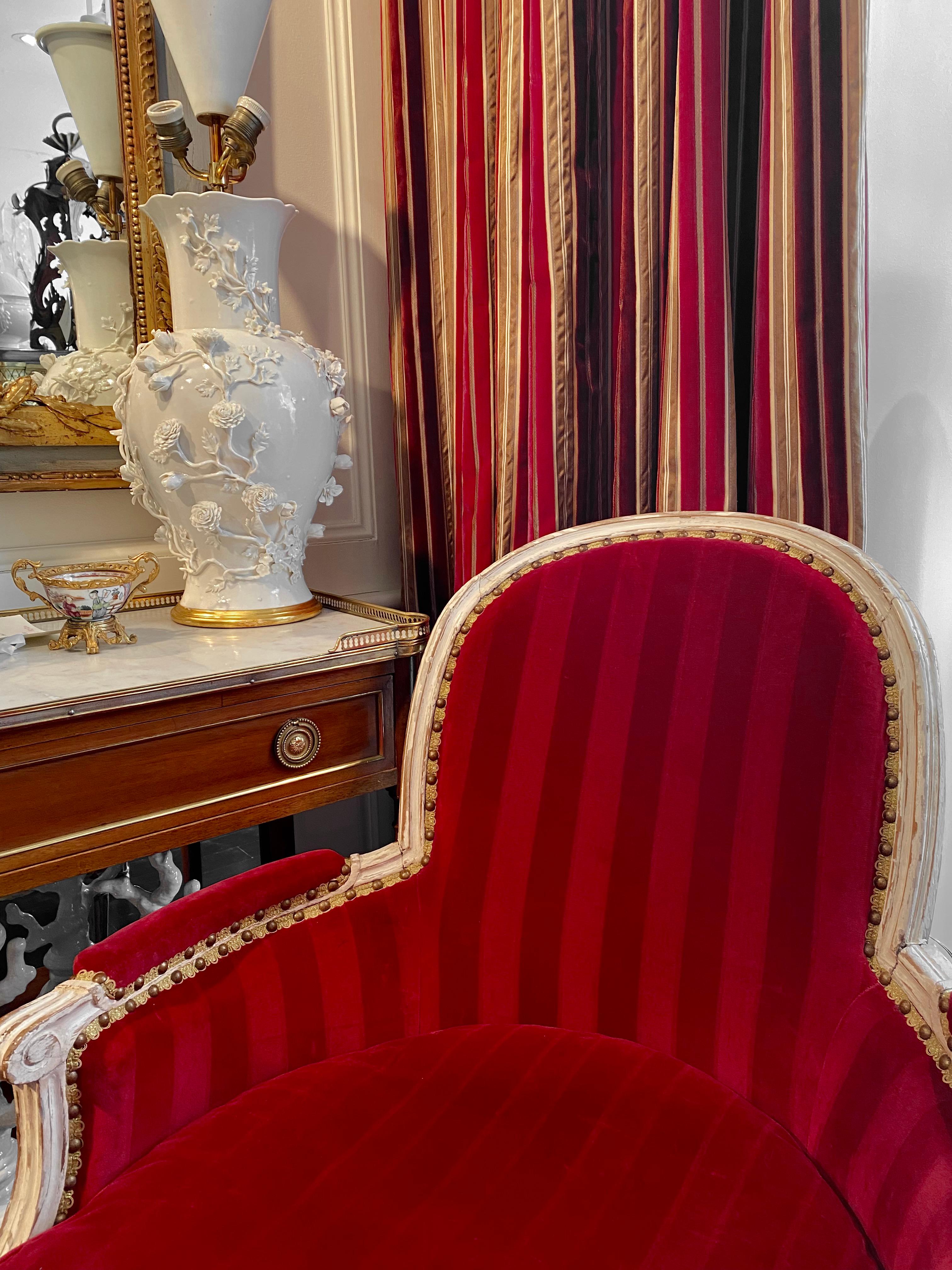 French Louis XVI Style Bergère Armchair Upholstered Red Velvet, 18th Century 8