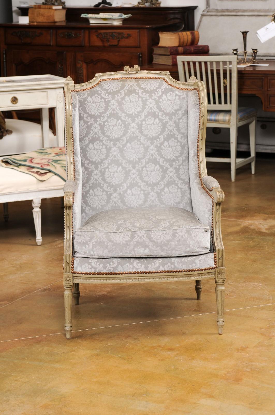 French Louis XVI Style Bergères À Oreilles with Carved Motifs and Upholstery In Good Condition For Sale In Atlanta, GA