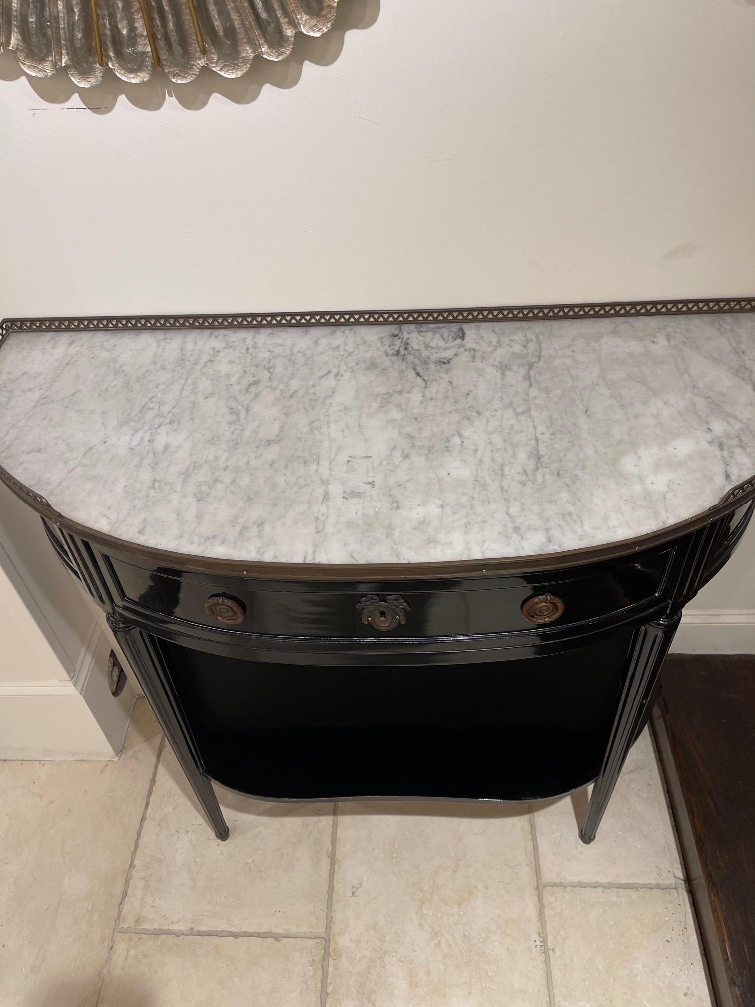 French Louis XVI Style Black Lacquered Servers with Carrara Marble Top In Good Condition In Dallas, TX