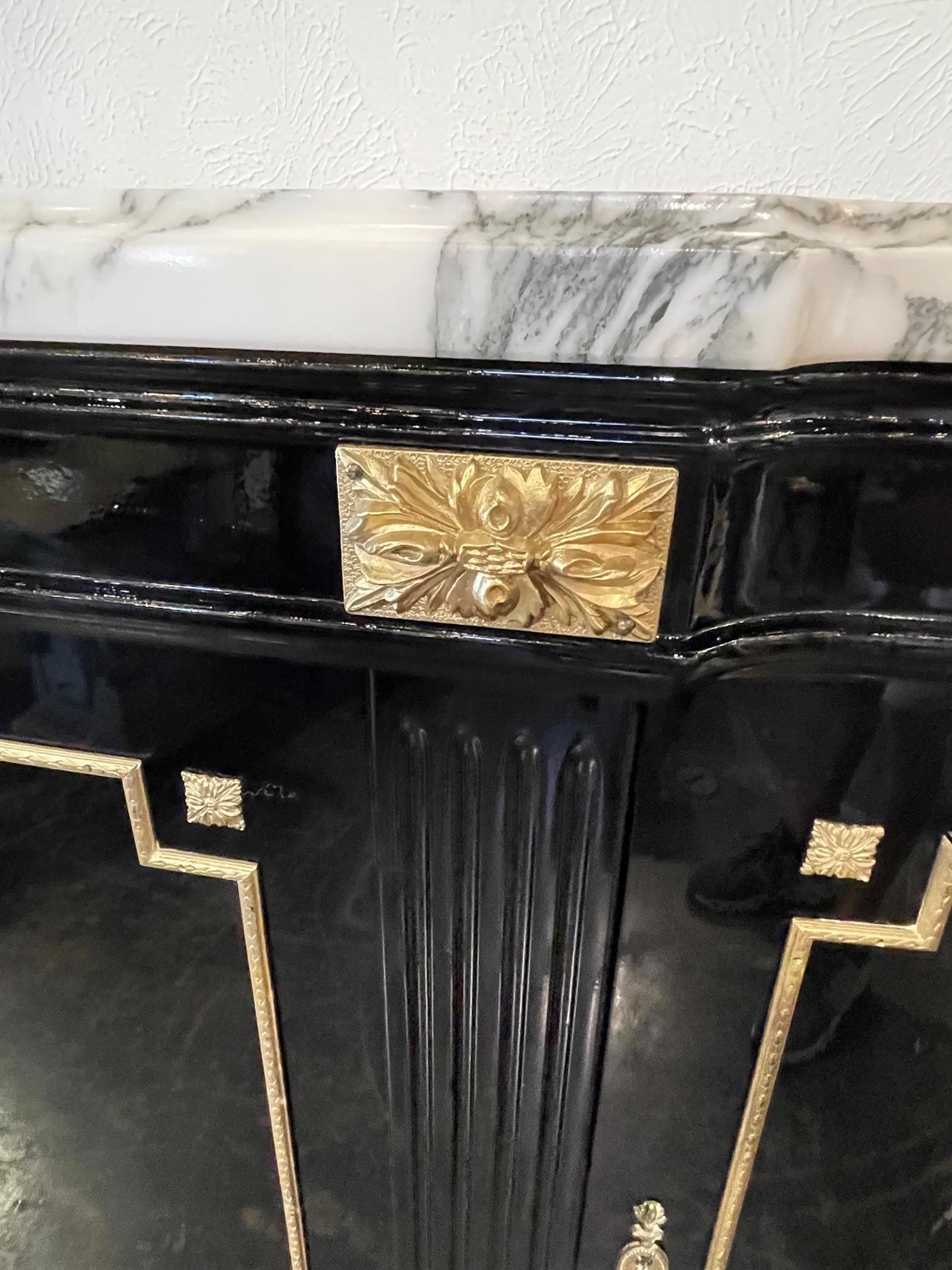 French Louis XVI Style Black Lacquered Side Board with Marble Top In Good Condition In Dallas, TX