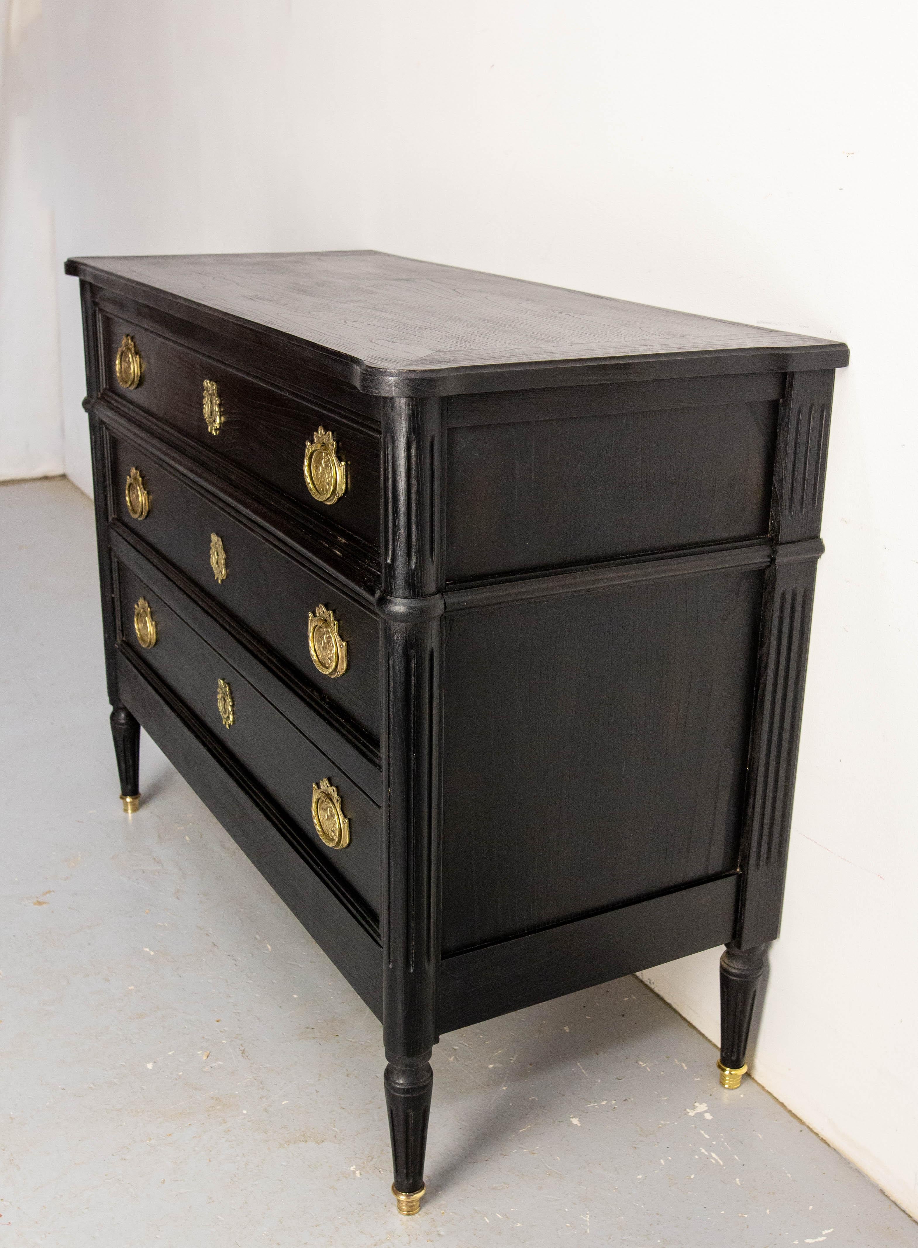 Francese French Louis XVI Style Black Wood Commode Chest of Drawers circa 1980 in vendita