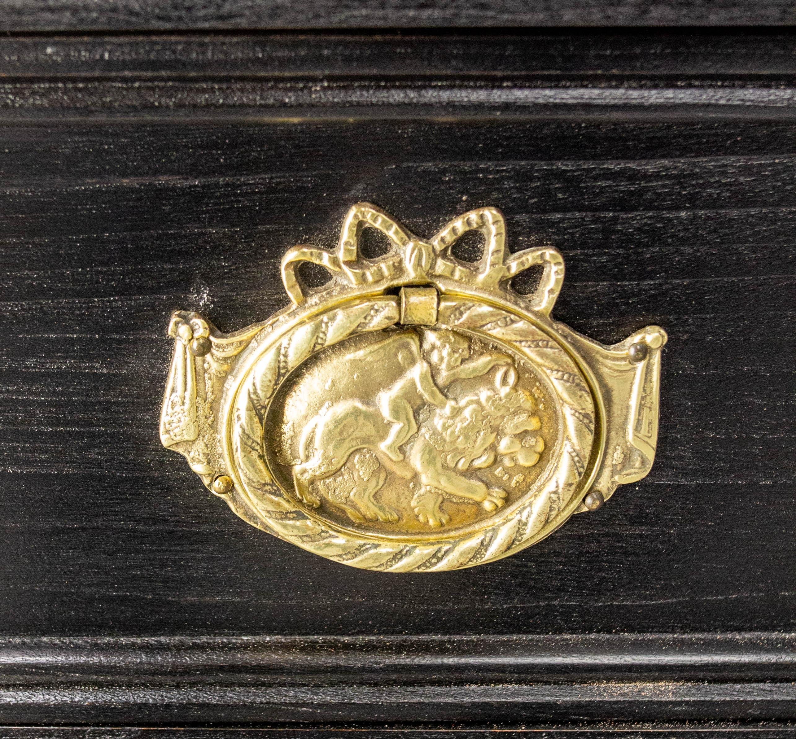 Ottone French Louis XVI Style Black Wood Commode Chest of Drawers circa 1980 in vendita