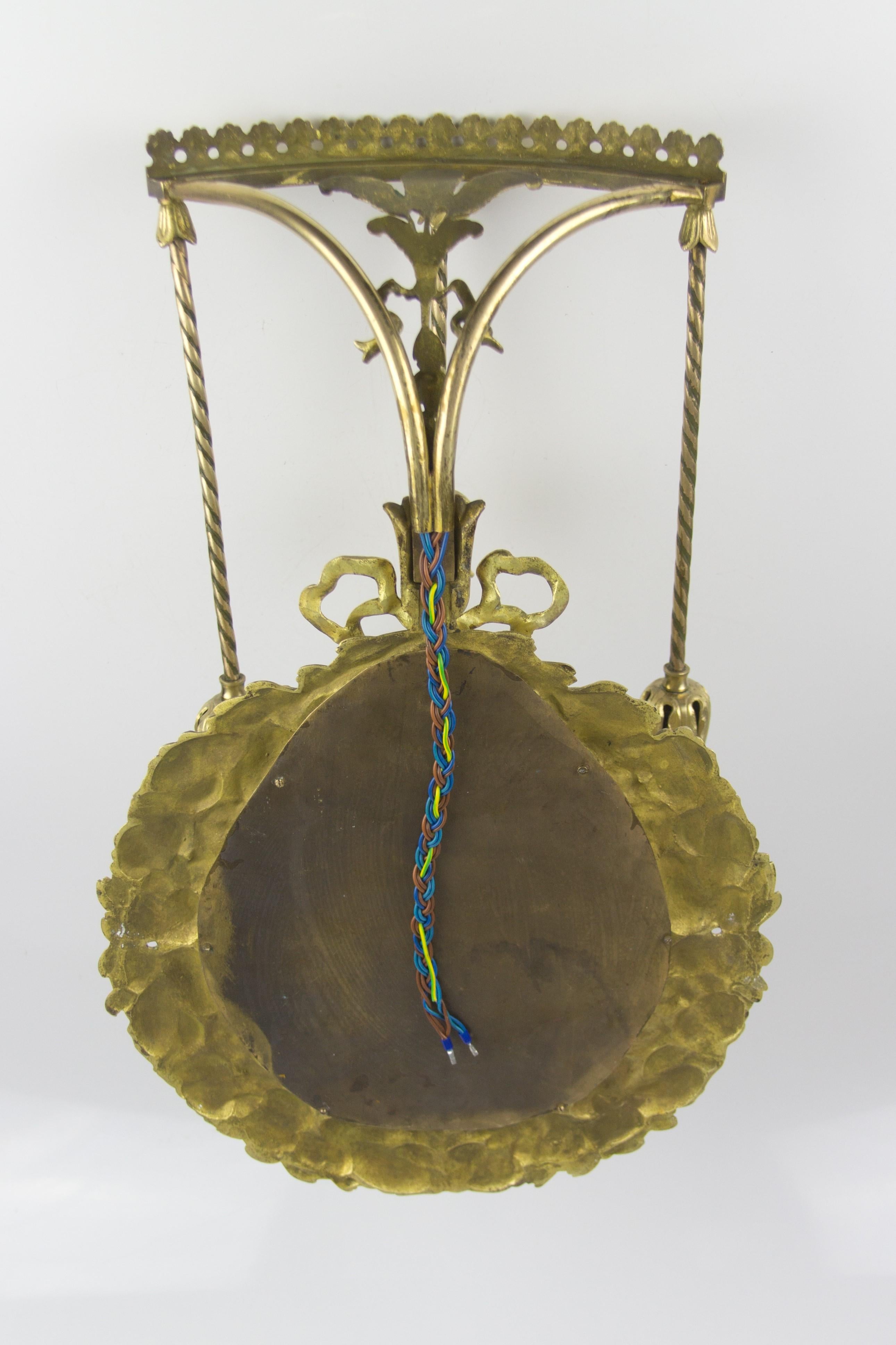 French Louis XVI Style Bronze and Brass Three-Light Wall Sconce, 1900s For Sale 14