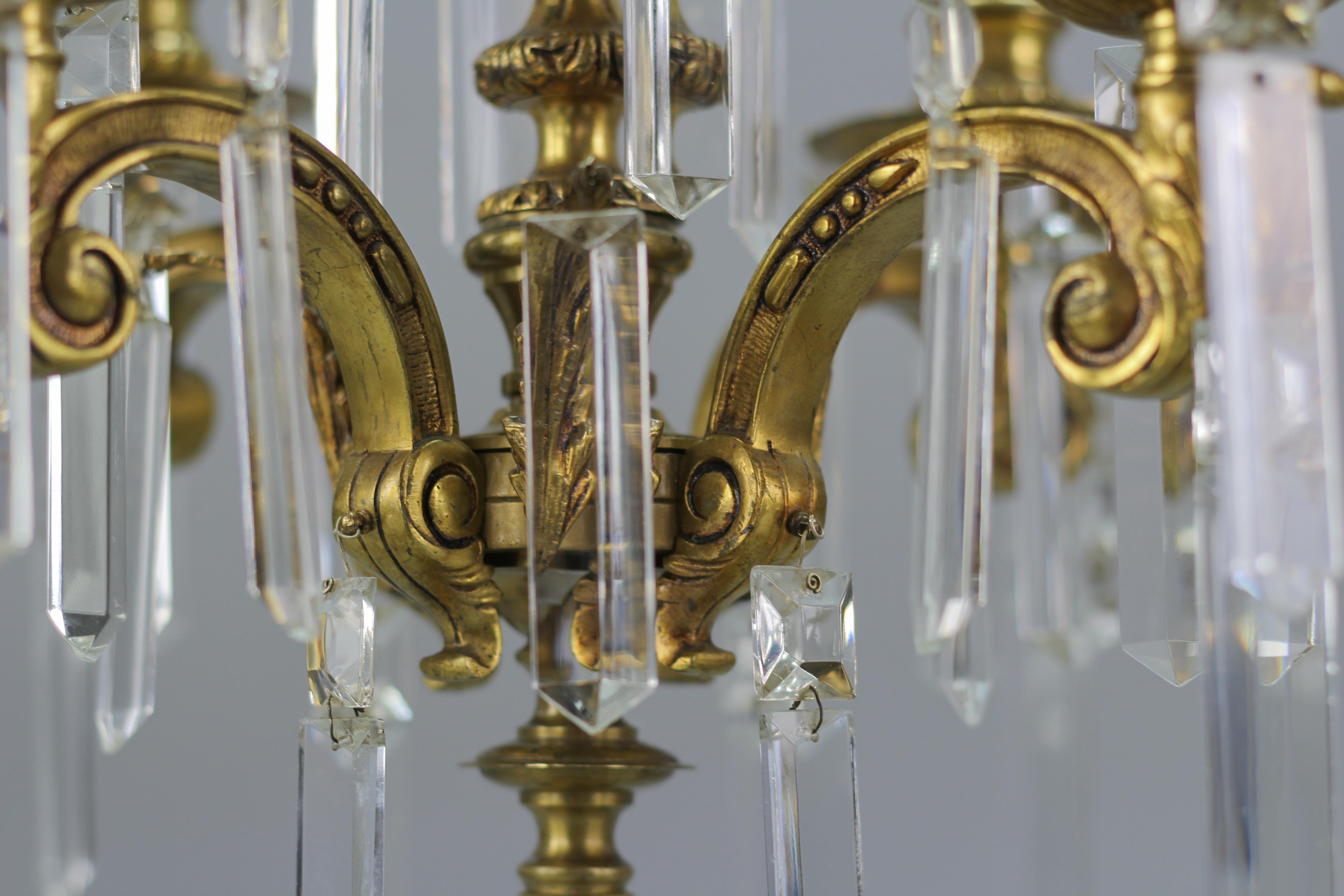 Französische Kandelaber-Tischlampen aus Bronze und Kristall im Louis-XVI.-Stil, 2er-Set im Angebot 6