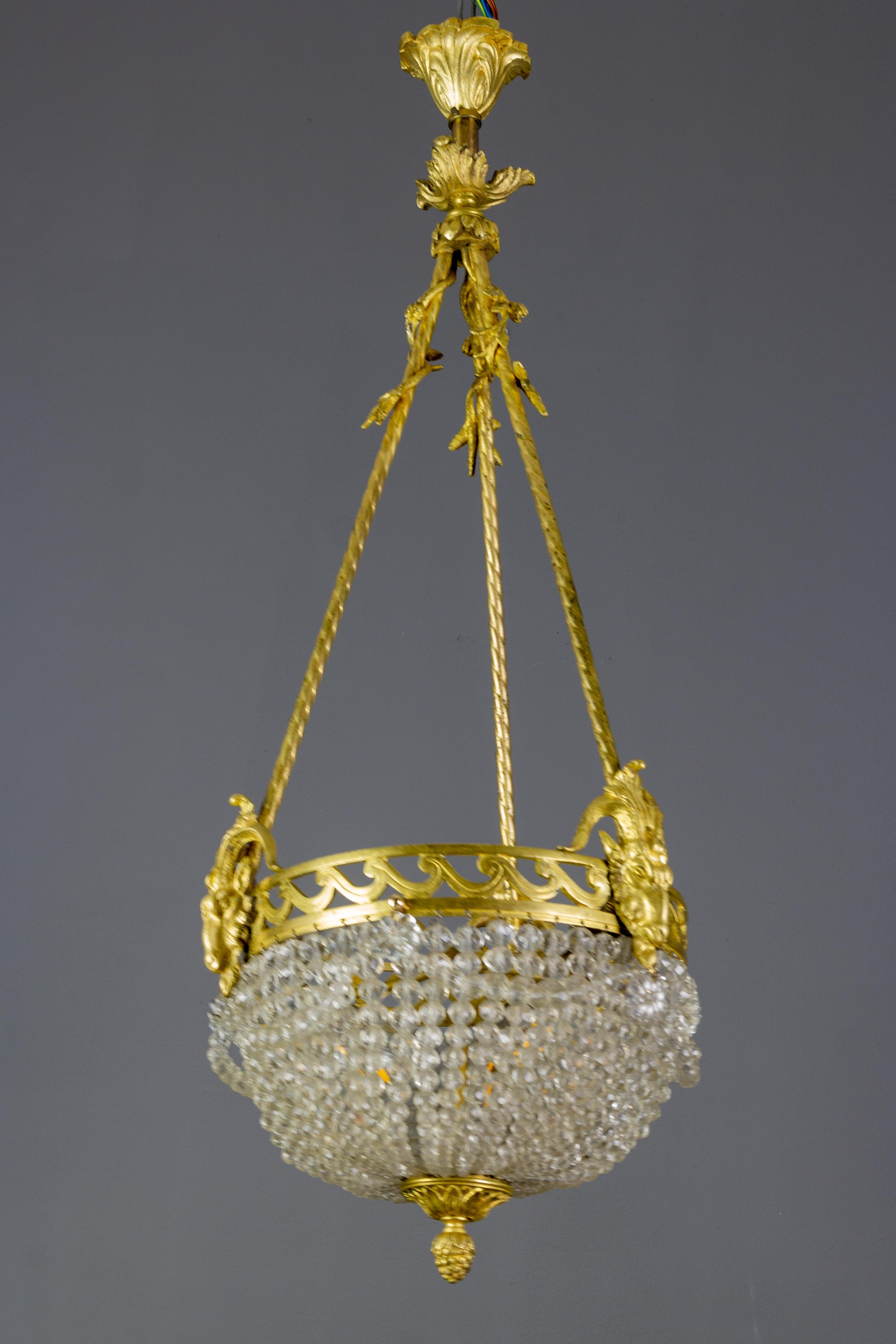 French Louis XVI Style Bronze and Crystal Glass Three-Light Chandelier, 1920s For Sale 10