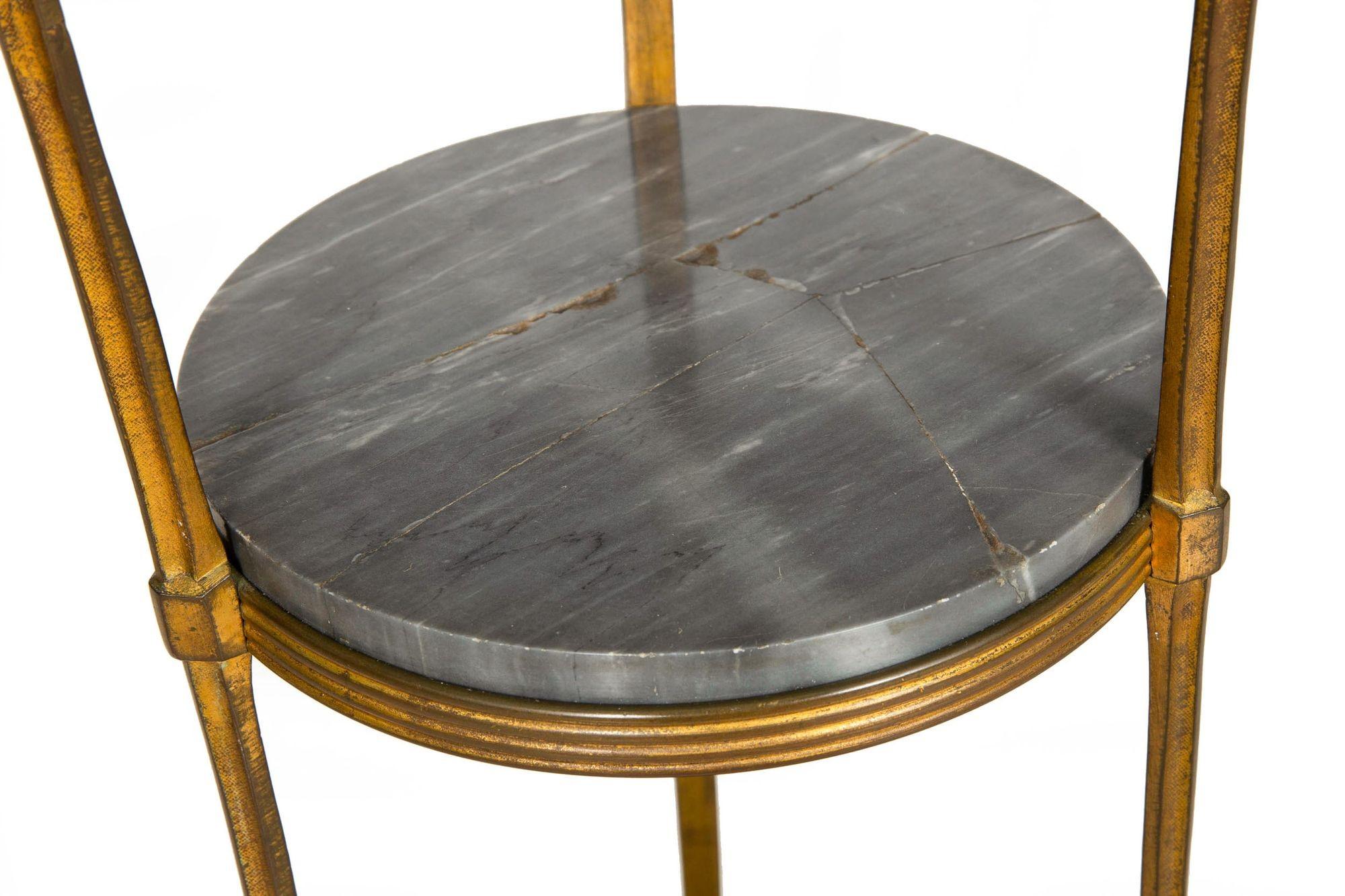 Table à deux niveaux en bronze et marbre de style Louis XVI, Gueridon en vente 3