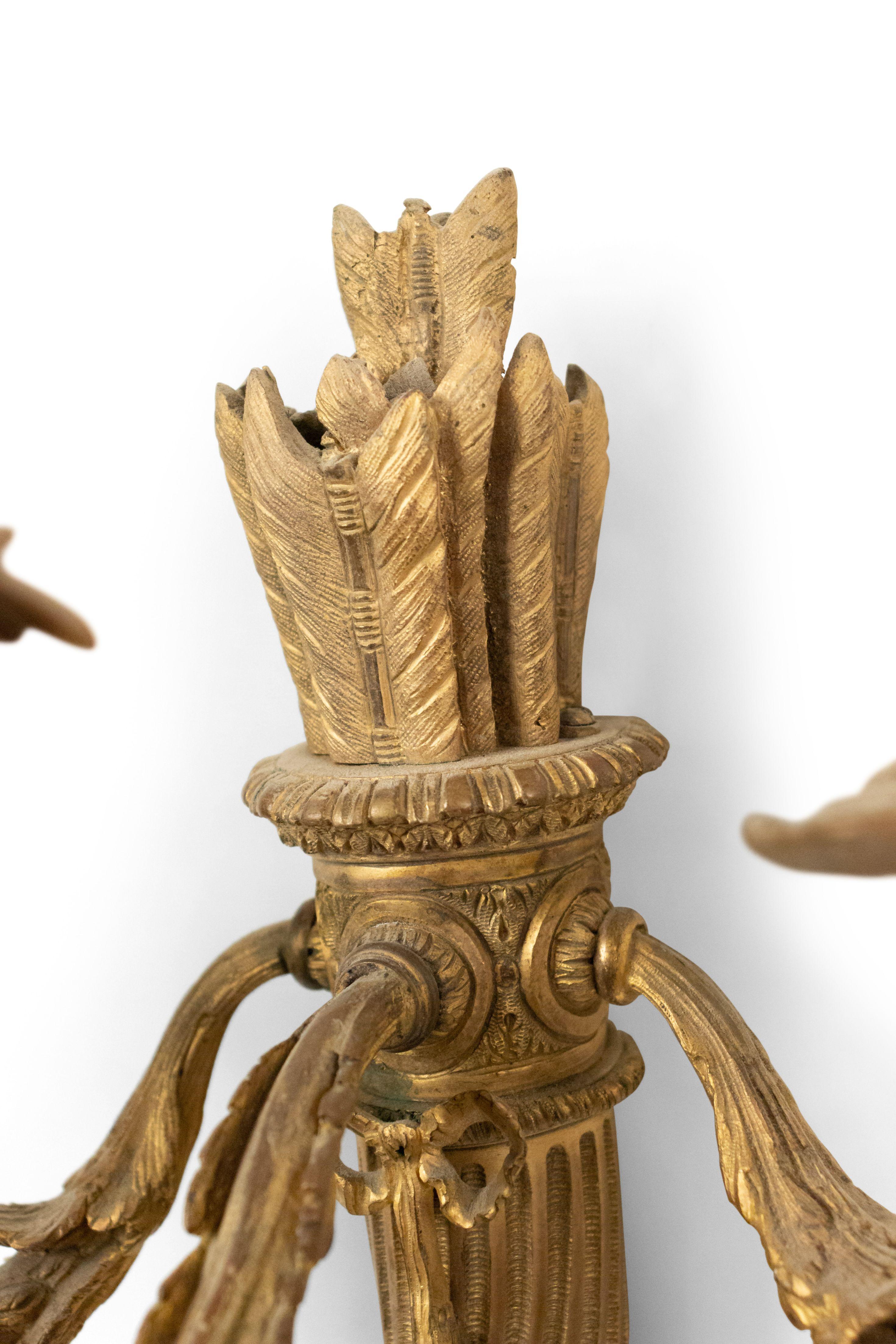 Bronze-Dore-Wandleuchter im Louis-XVI.-Stil (19. Jahrhundert) im Angebot