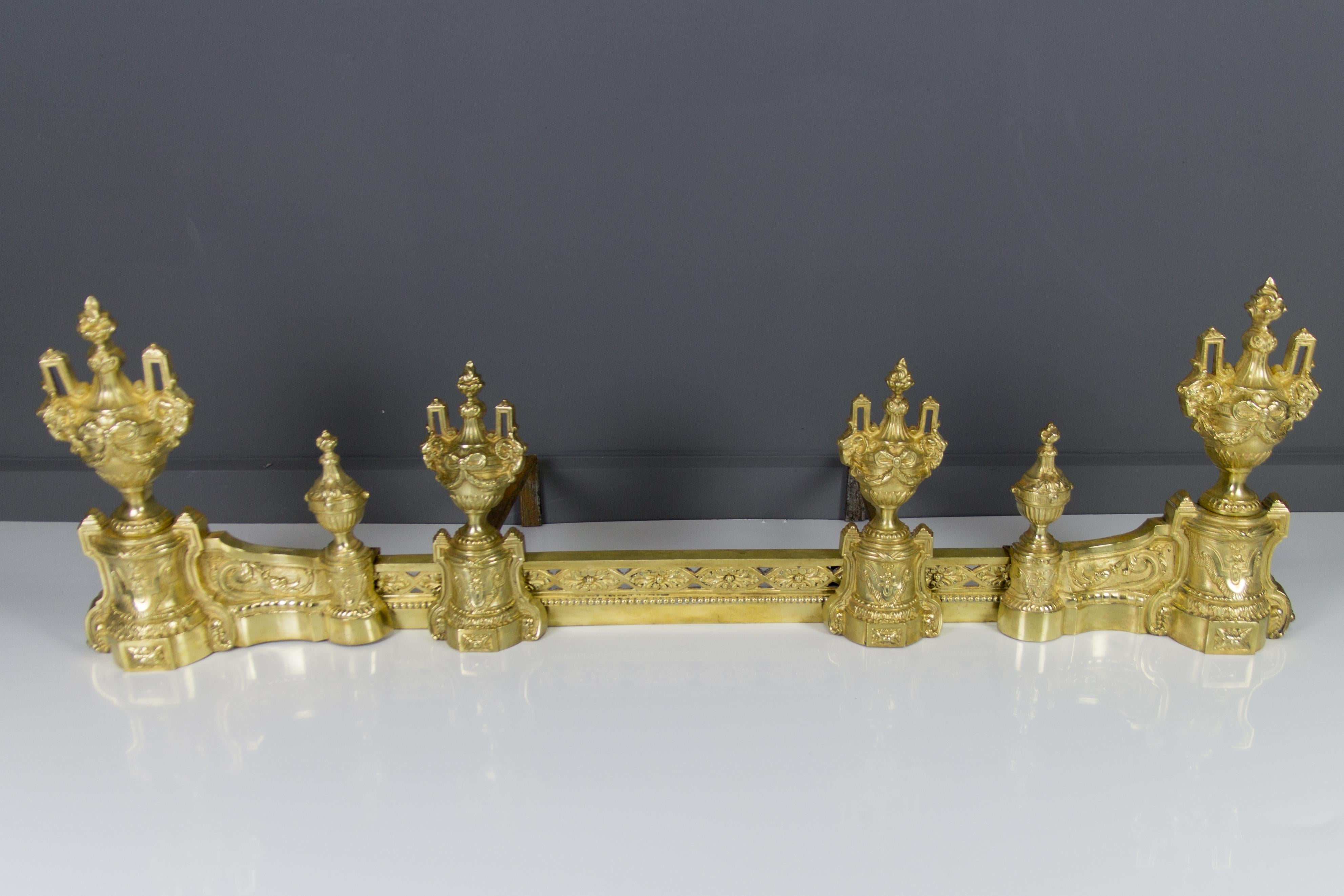 French Louis XVI Style Bronze Fireplace Set by Charles Casier, Late 19th Century For Sale 1