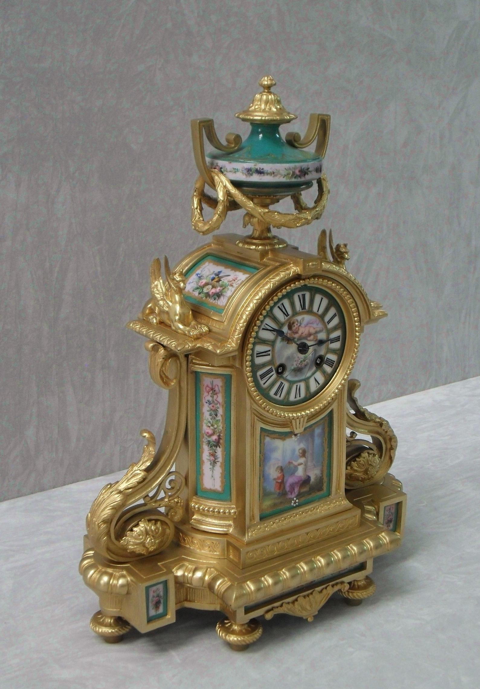 French Louis XVI Style Bronze Gilt and Porcelain Mantel Clock 1