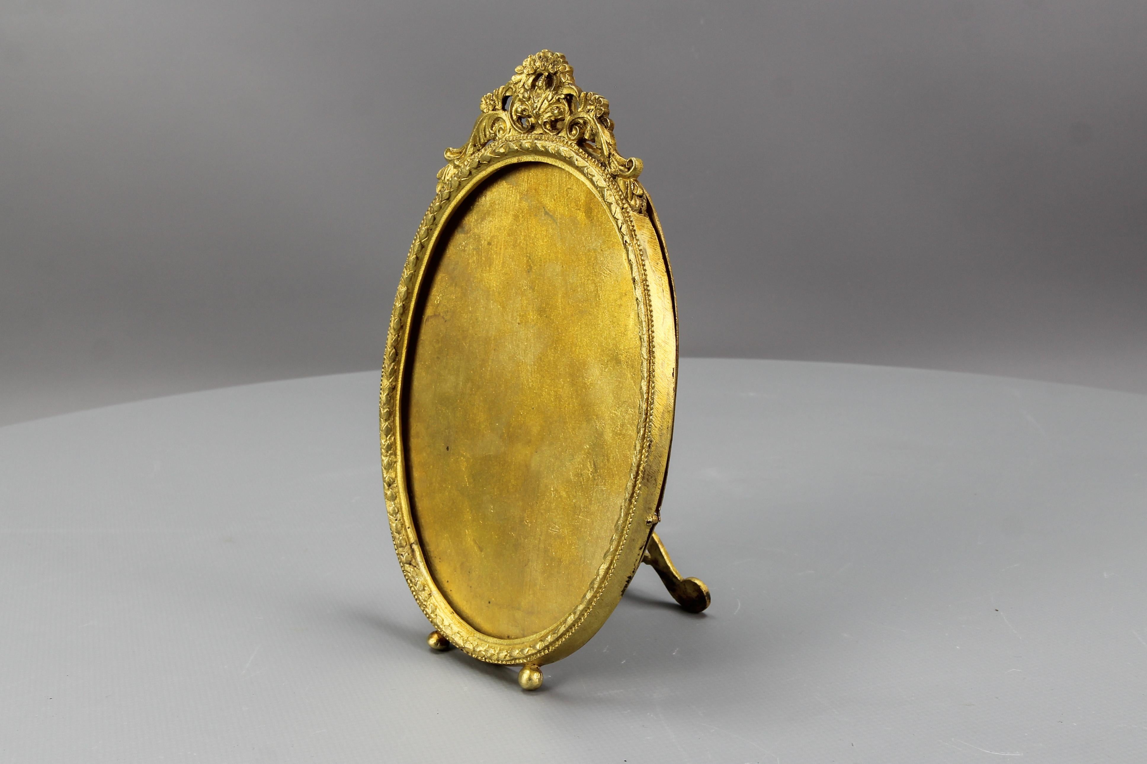French Louis XVI Style Bronze Oval Desktop Picture Frame, ca 1900 For Sale 9