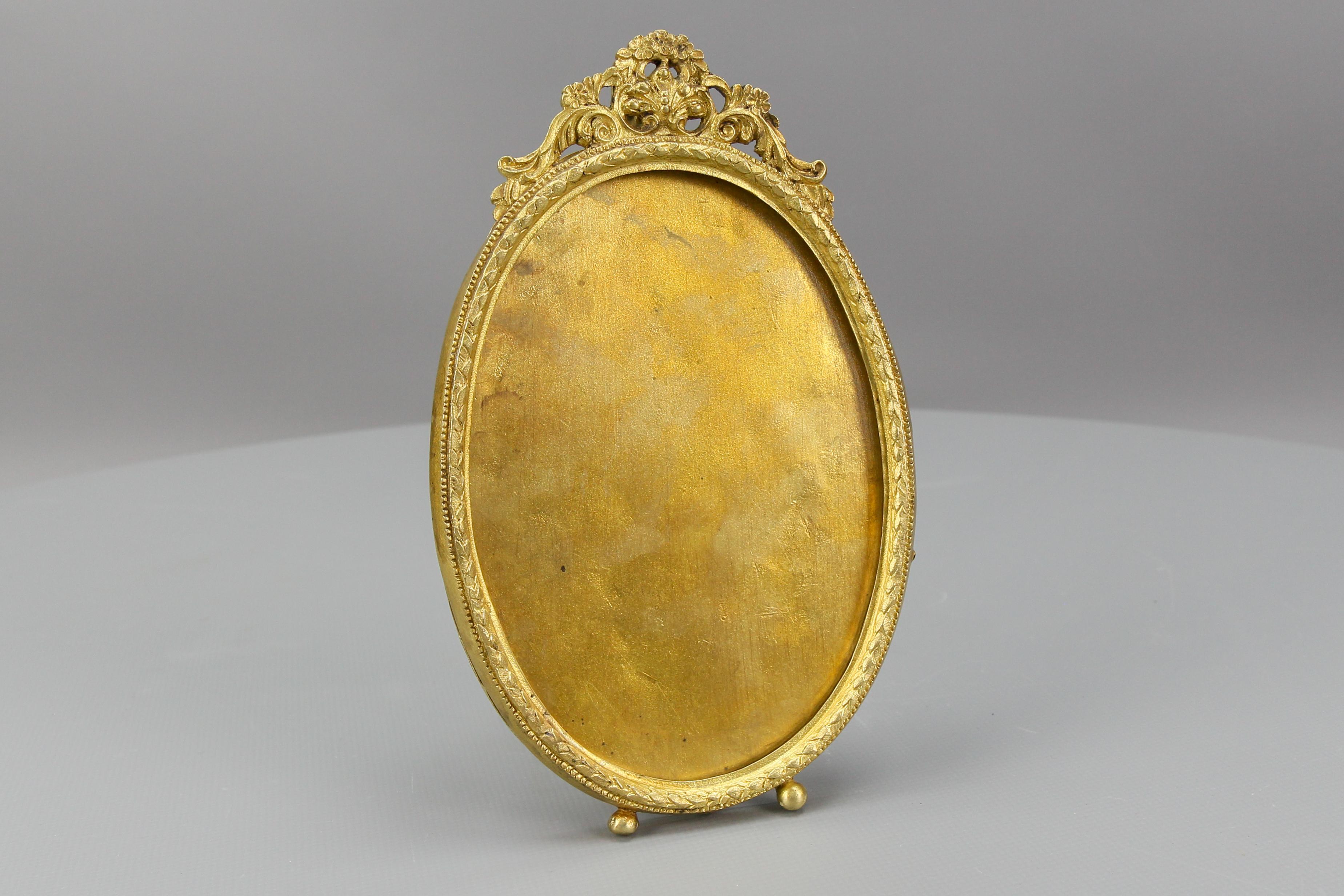 French Louis XVI Style Bronze Oval Desktop Picture Frame, ca 1900 For Sale 15