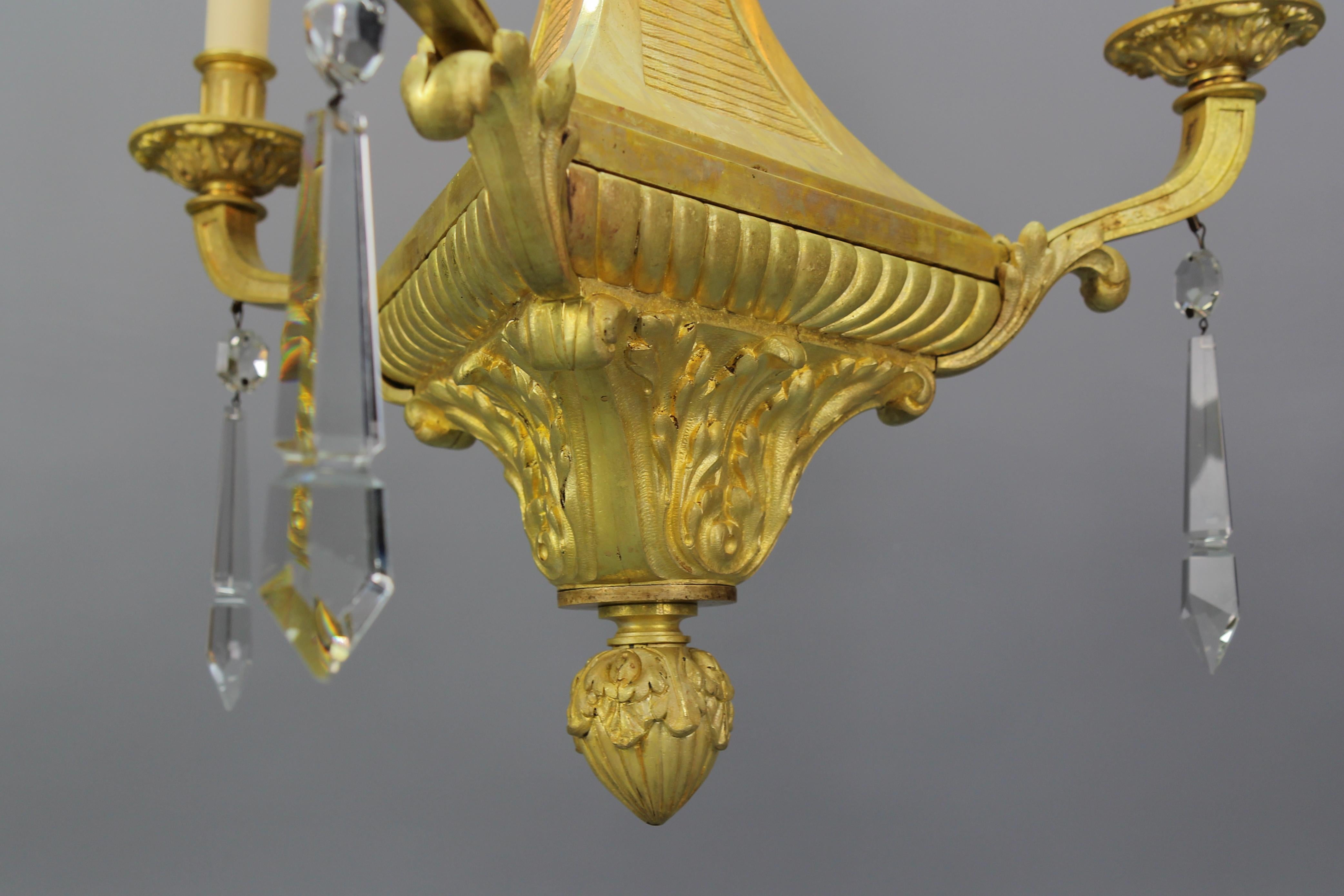 French Louis XVI Style Bronze Three-Light Chandelier, Early 20th Century For Sale 6