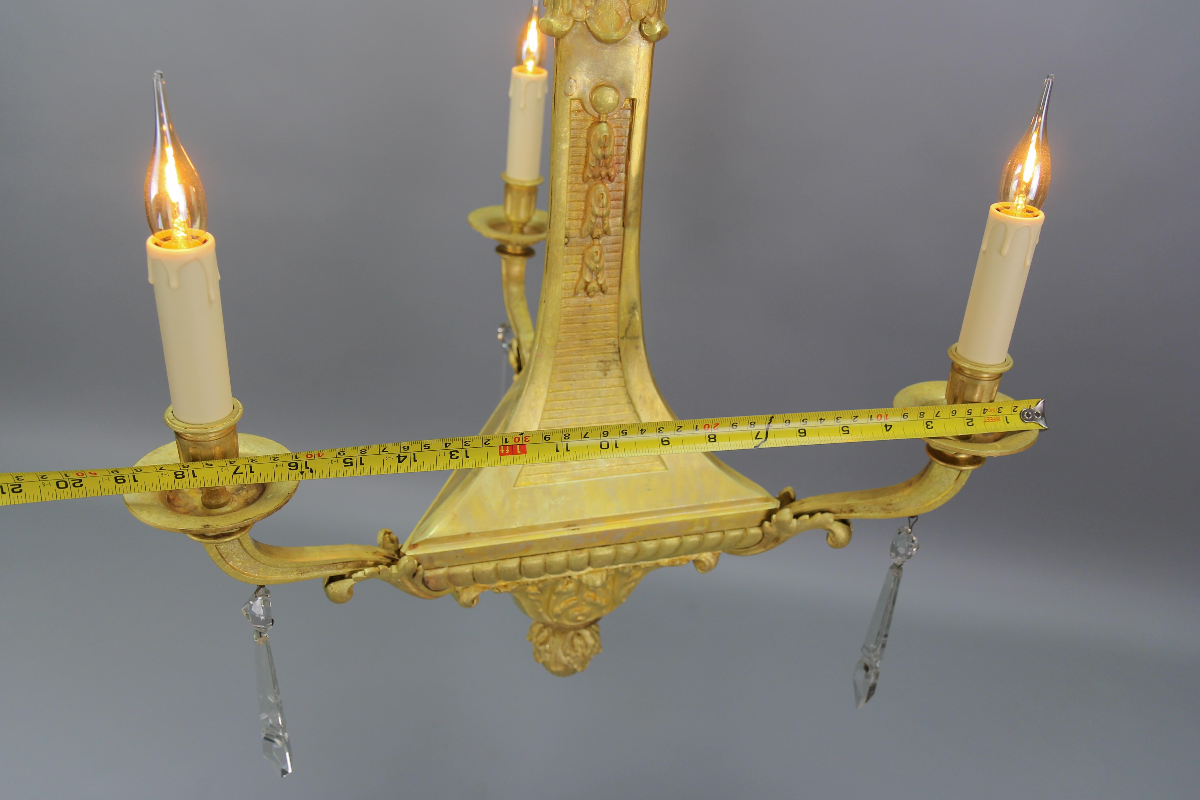 French Louis XVI Style Bronze Three-Light Chandelier, Early 20th Century For Sale 14