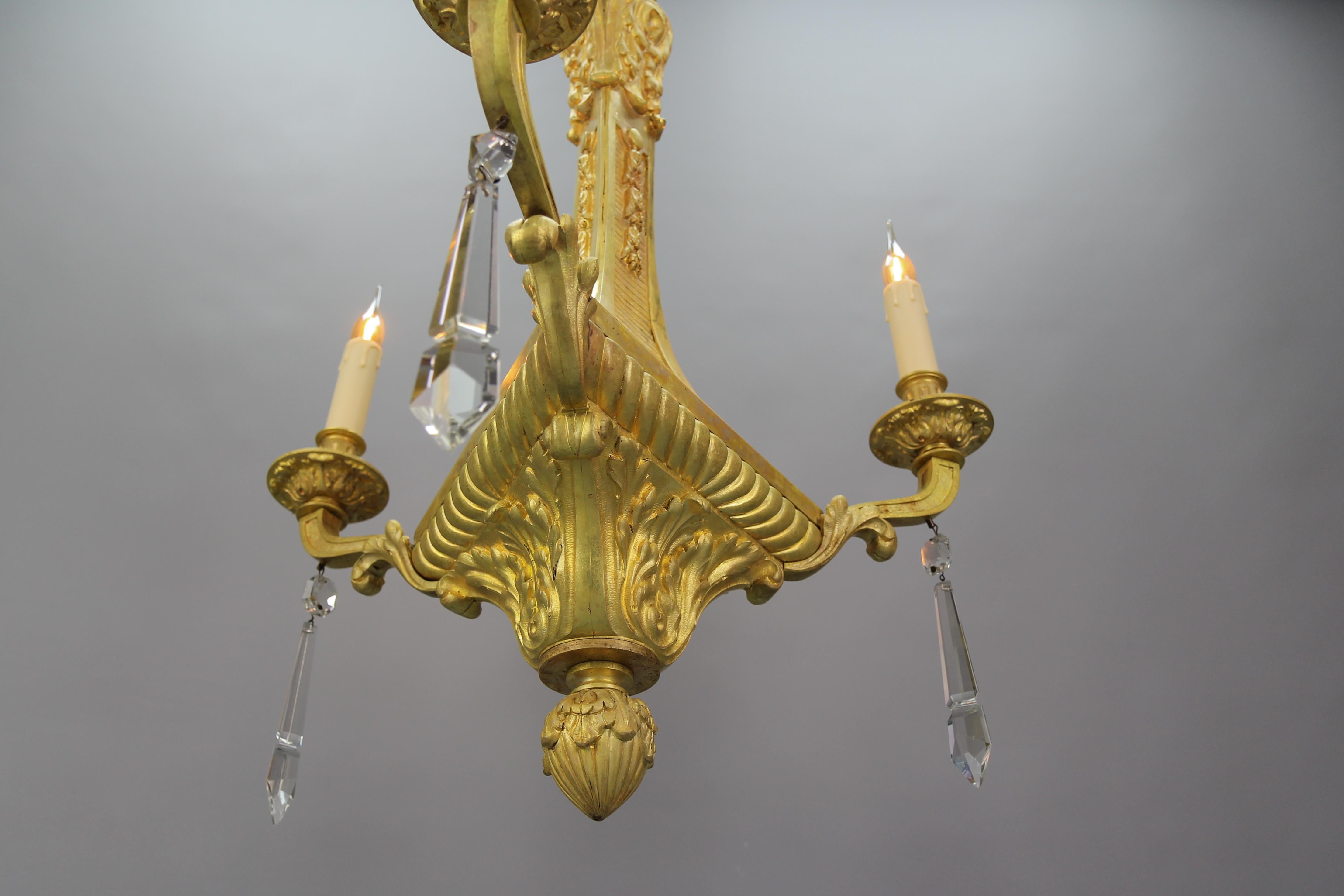 French Louis XVI Style Bronze Three-Light Chandelier, Early 20th Century For Sale 5