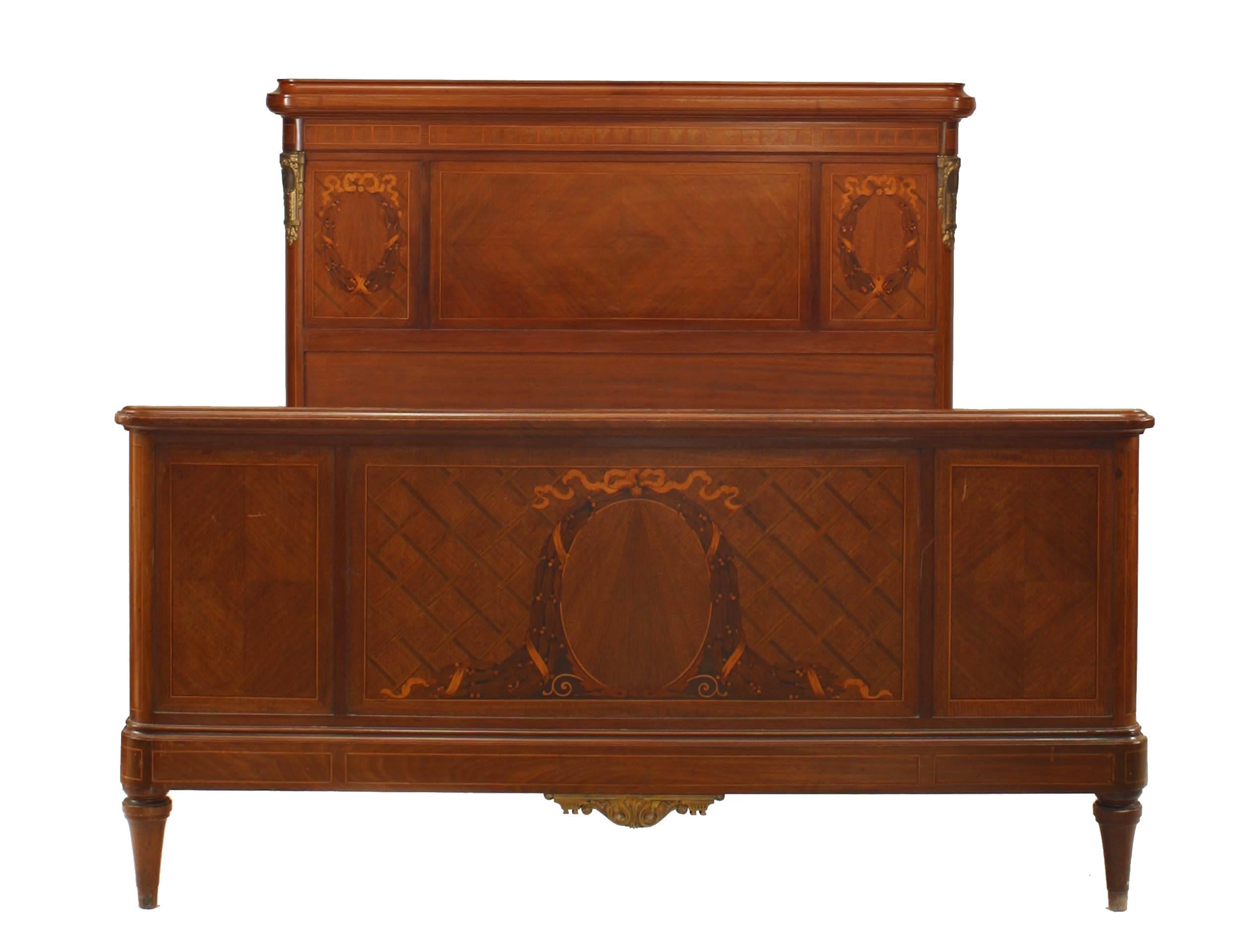 French Louis XVI Mahogany Full Bed In Good Condition For Sale In New York, NY