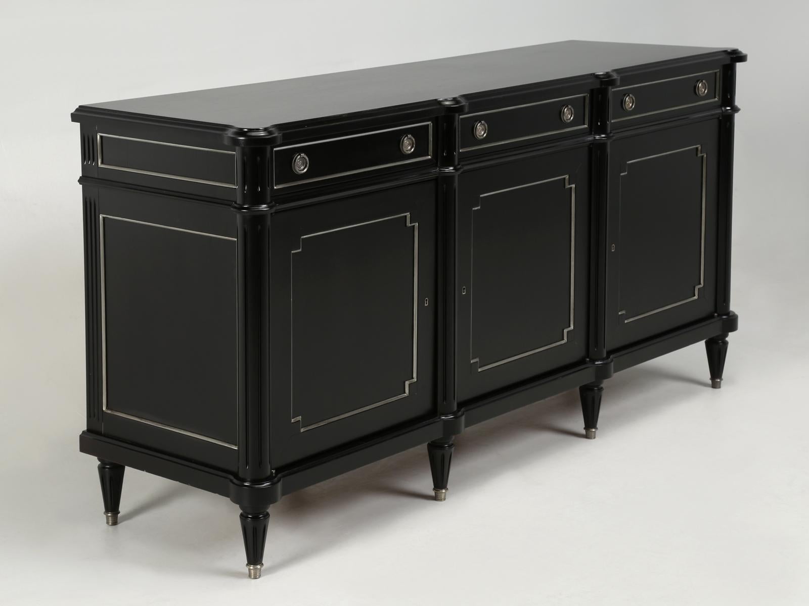 French Louis XVI Style Buffet in the Manner of Maison Jansen, Ebonized Mahogany In Good Condition In Chicago, IL