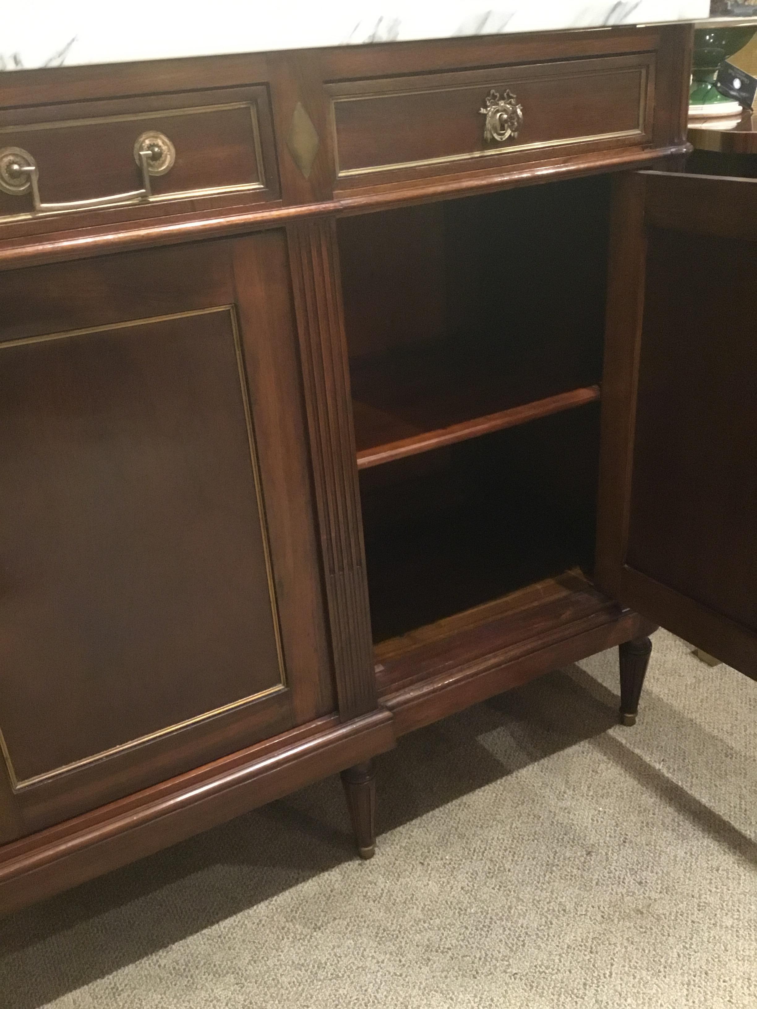 French Louis XVI Style Buffet/Sideboard, Mahogany, White Marble Top, Gilt Trim In Good Condition In Houston, TX