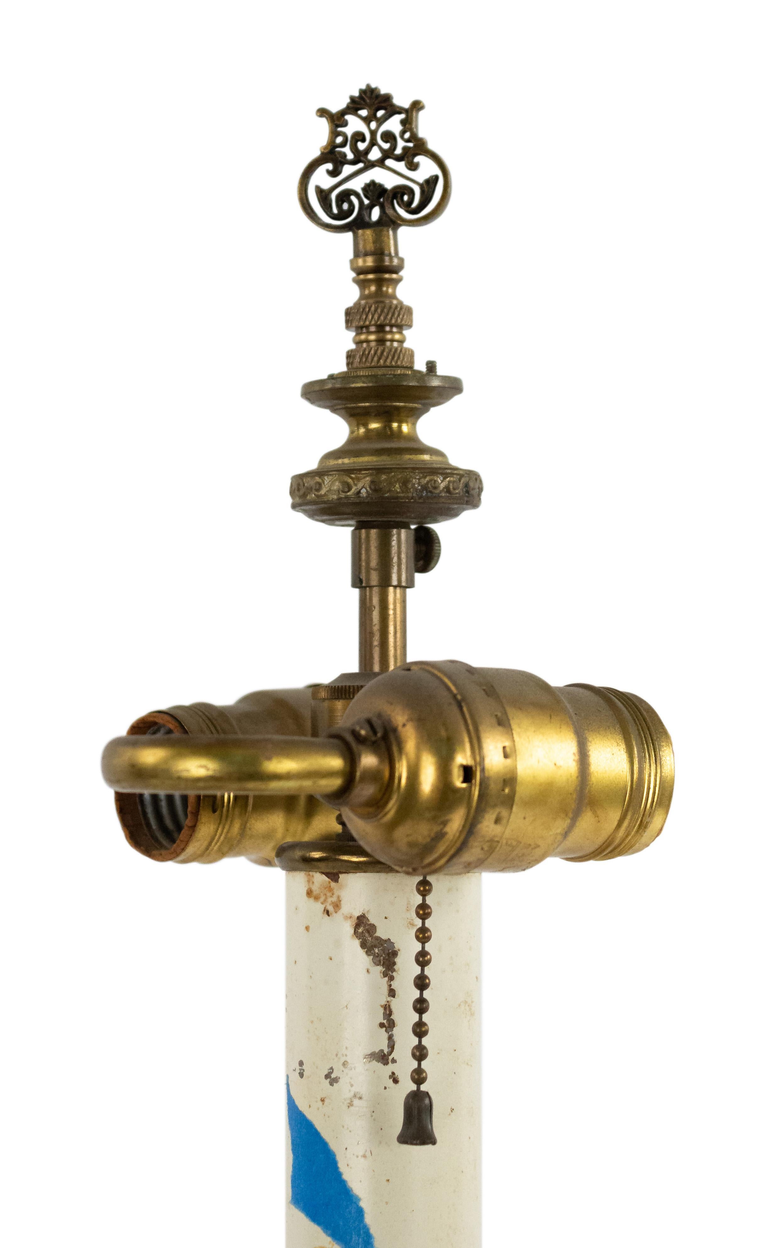XIX secolo Lampade da tavolo a candelabro francesi in stile Luigi XVI in vendita