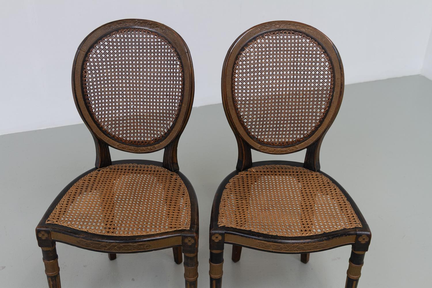 Chaises d'appoint françaises de style Louis XVI en rotin, années 1880. Ensemble de 2. en vente 9