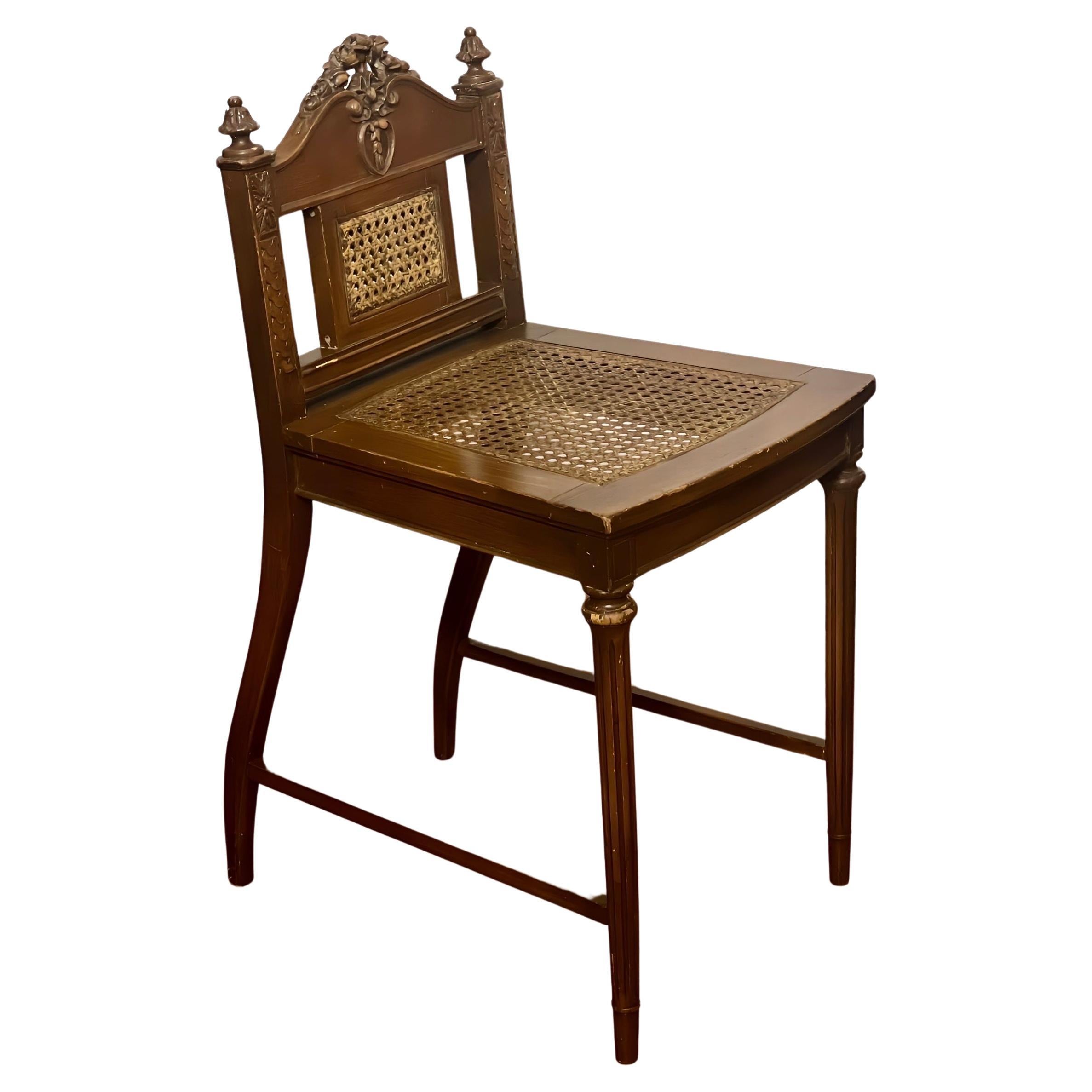 French Louis XVI Style Caned Seat and Back Carved Oak Vanity Chair en vente