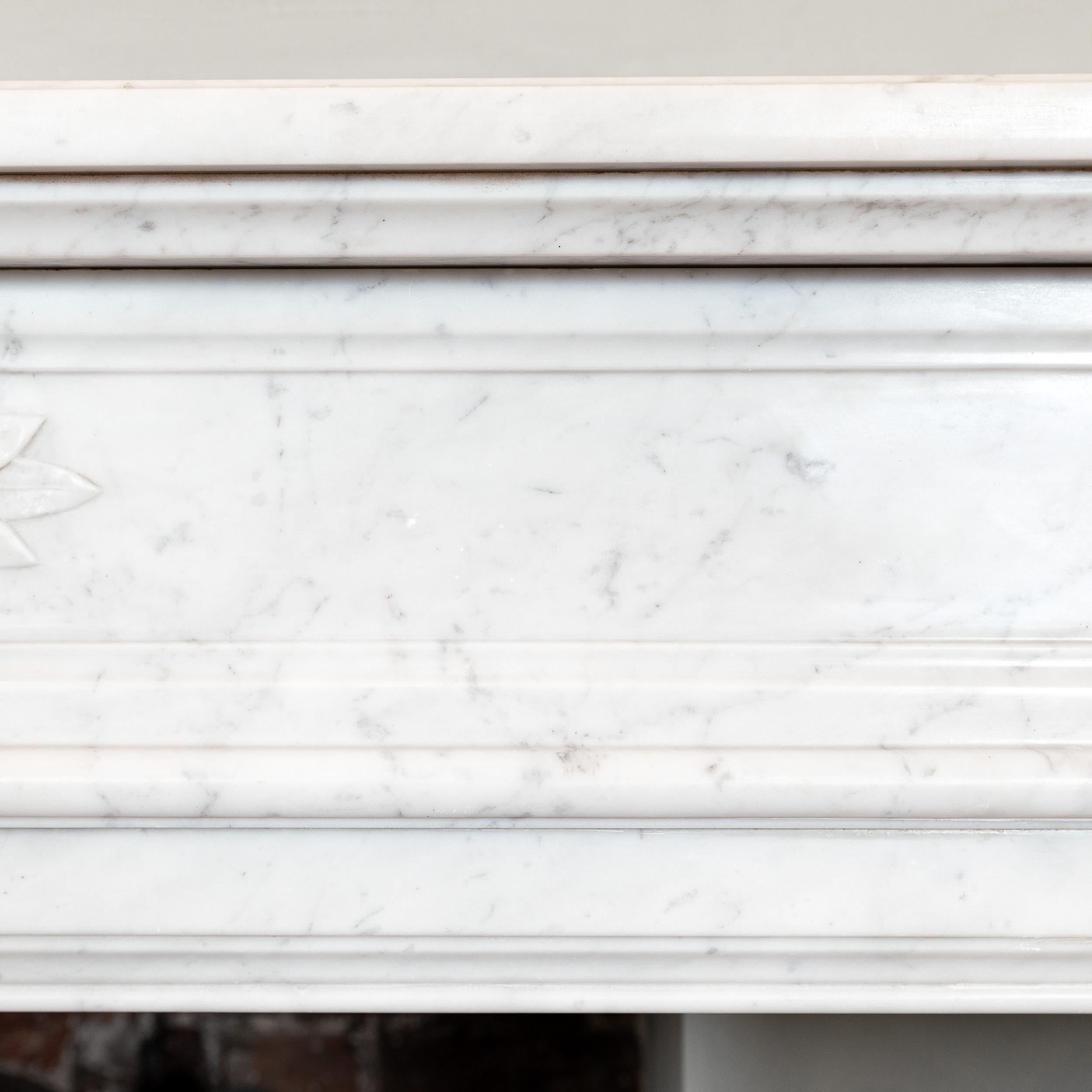 French Louis XVI style Carrara Marble Chimneypiece For Sale 2