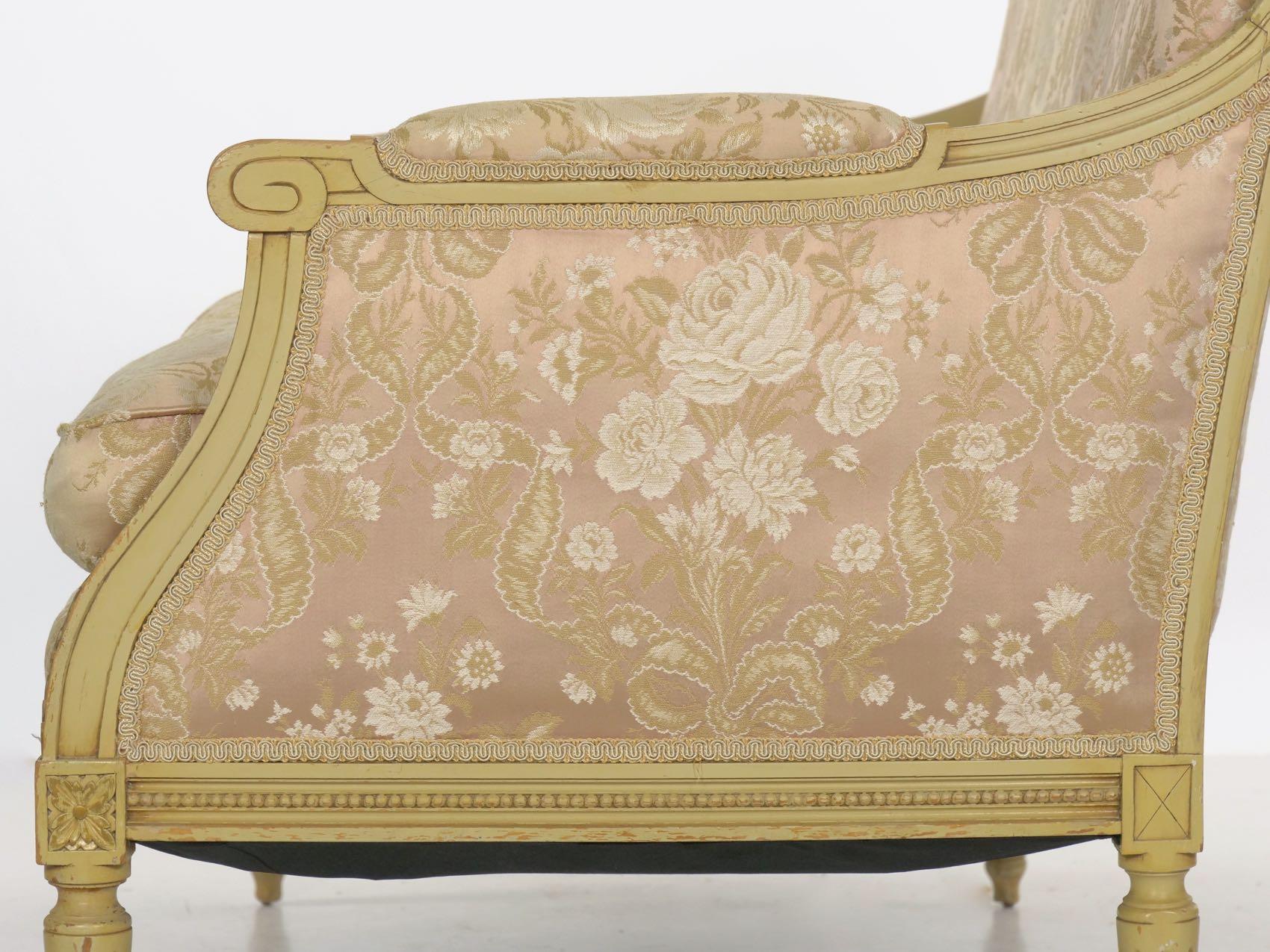 French Louis XVI Style Carved Beech White Painted Antique Sofa Settee Loveseat 4