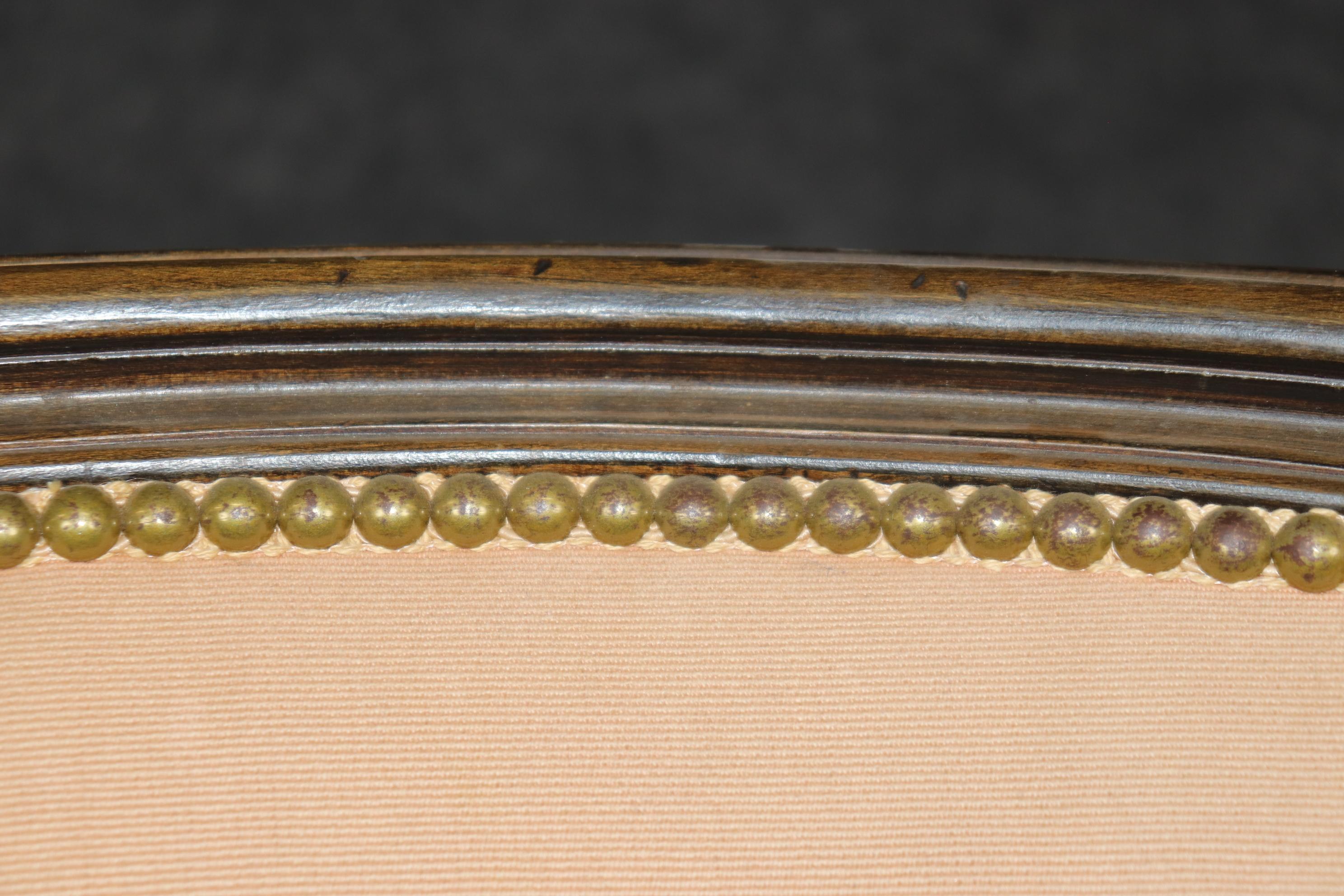 French Louis XVI Style Carved Bergere Chair with Pink Salmon Upholstery. For Sale 7