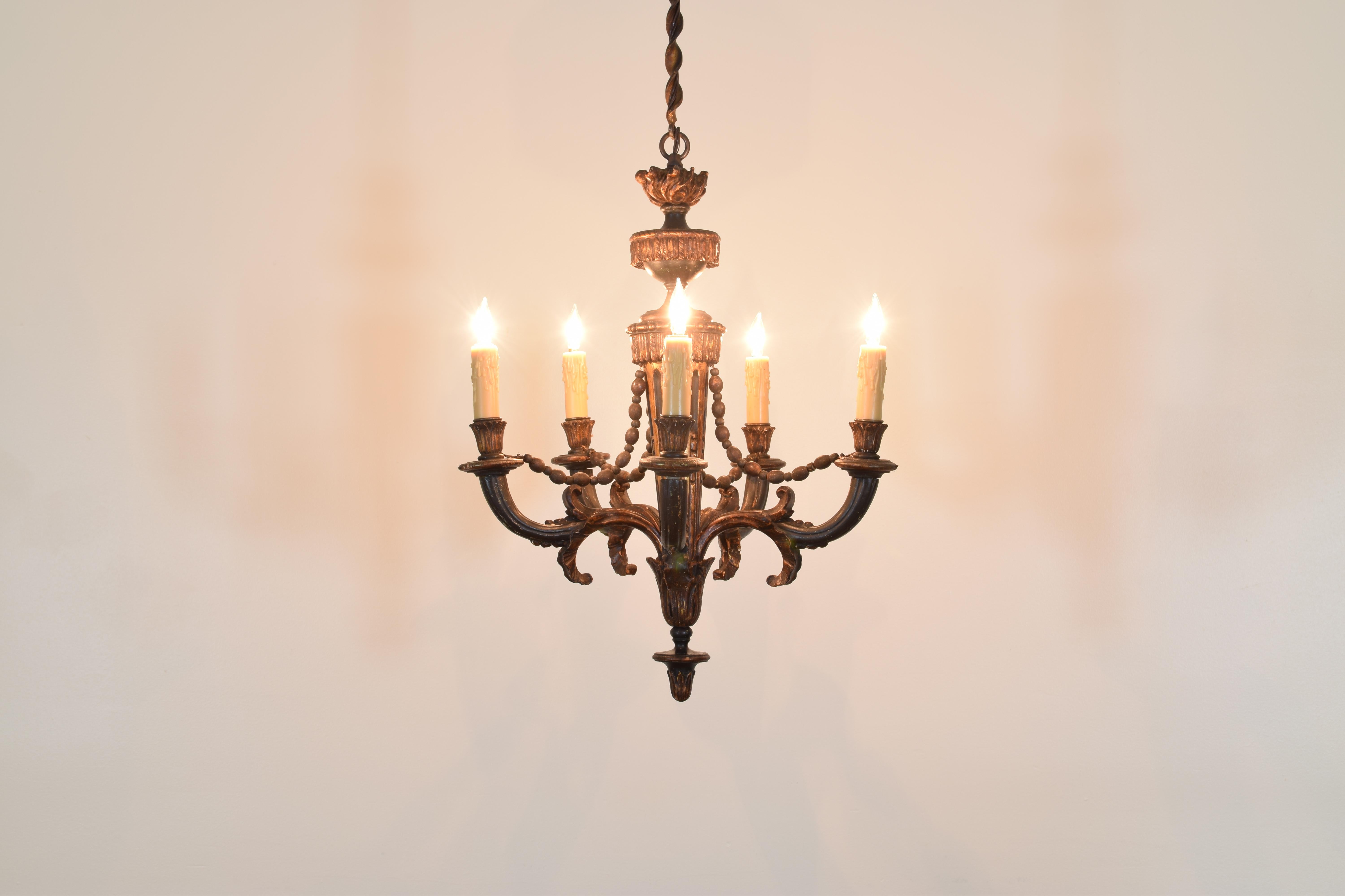 Mid-20th Century French Louis XVI Style Carved Giltwood and Painted 5-Light Chandelier