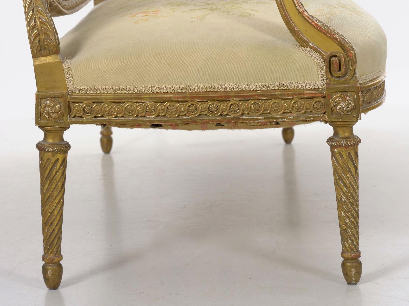 French Louis XVI Style Carved Giltwood Antique Settee Loveseat Sofa 20th Century 5