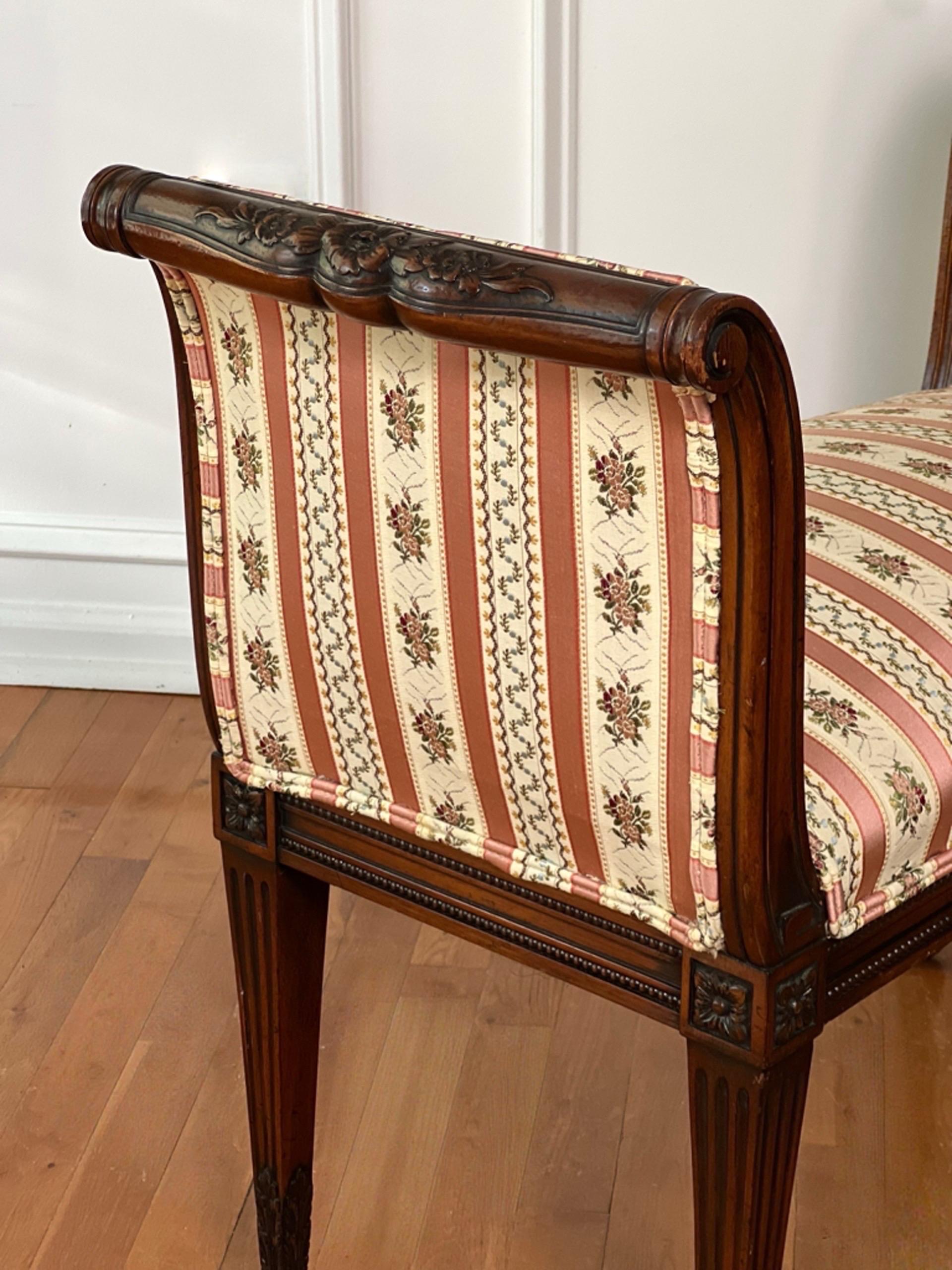 French Louis XVI Style Carved Mahogany Upholstered Bench For Sale 4