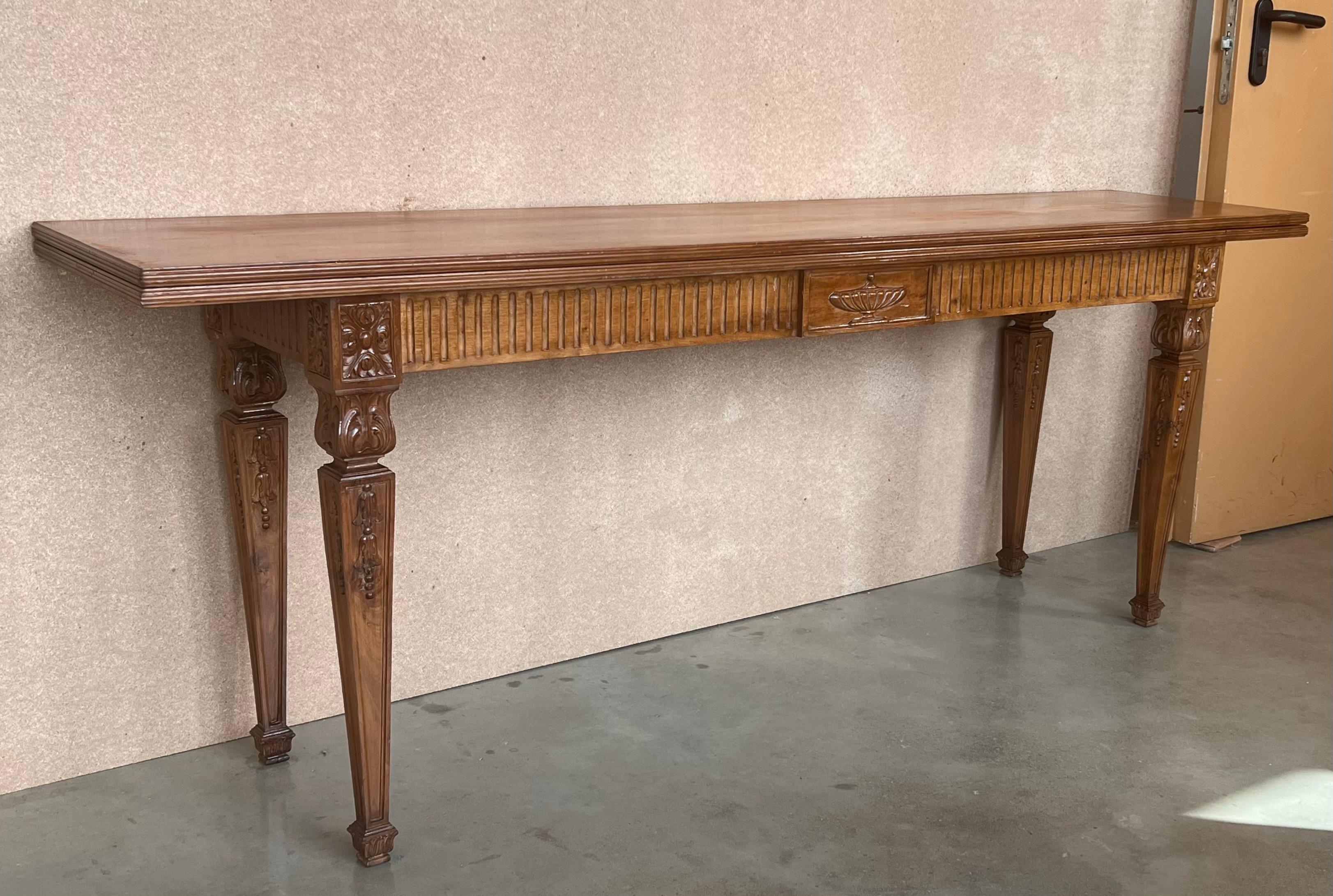 20th Century French Louis XVI Style Carved Oak Convertible Console or Dining Table For Sale