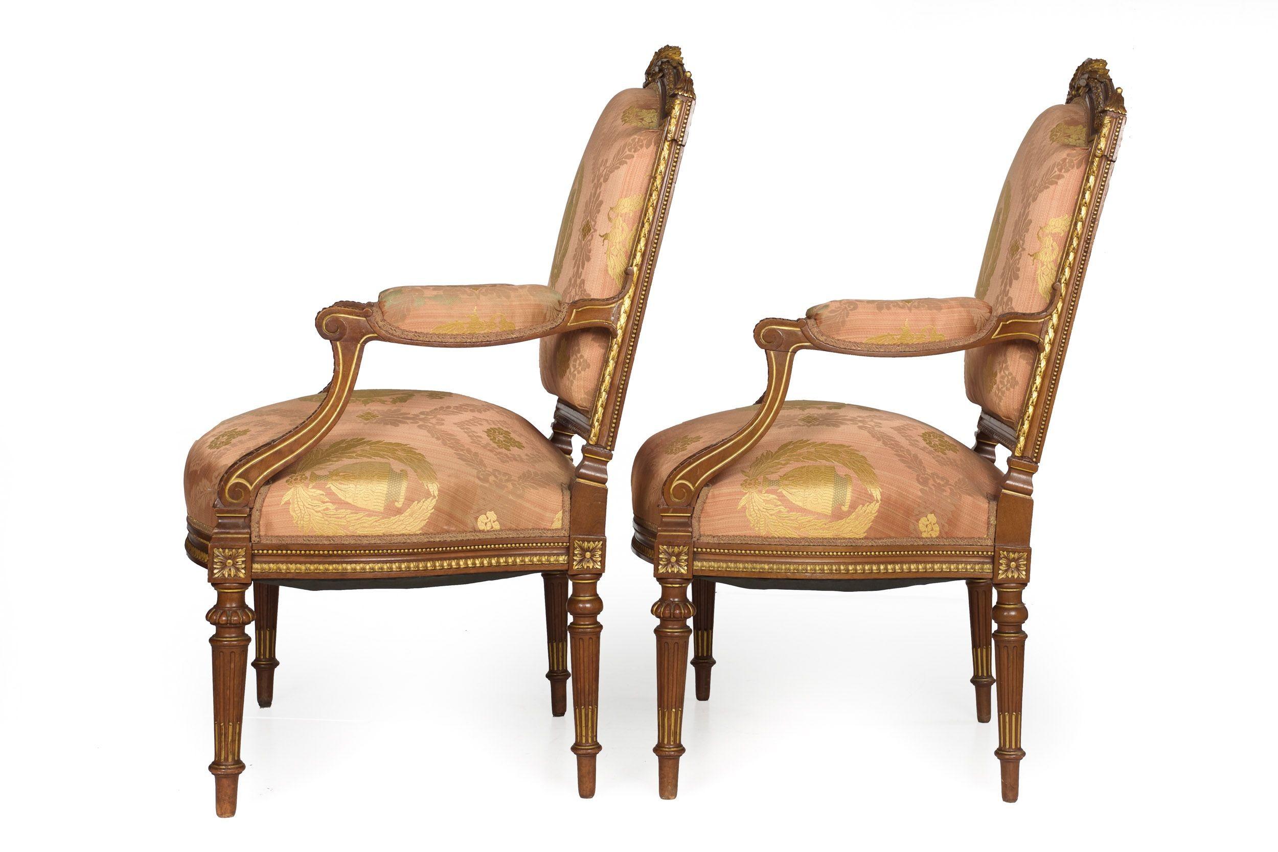 French Louis XVI Style Carved Walnut Antique Arm Chairs In Good Condition In Shippensburg, PA