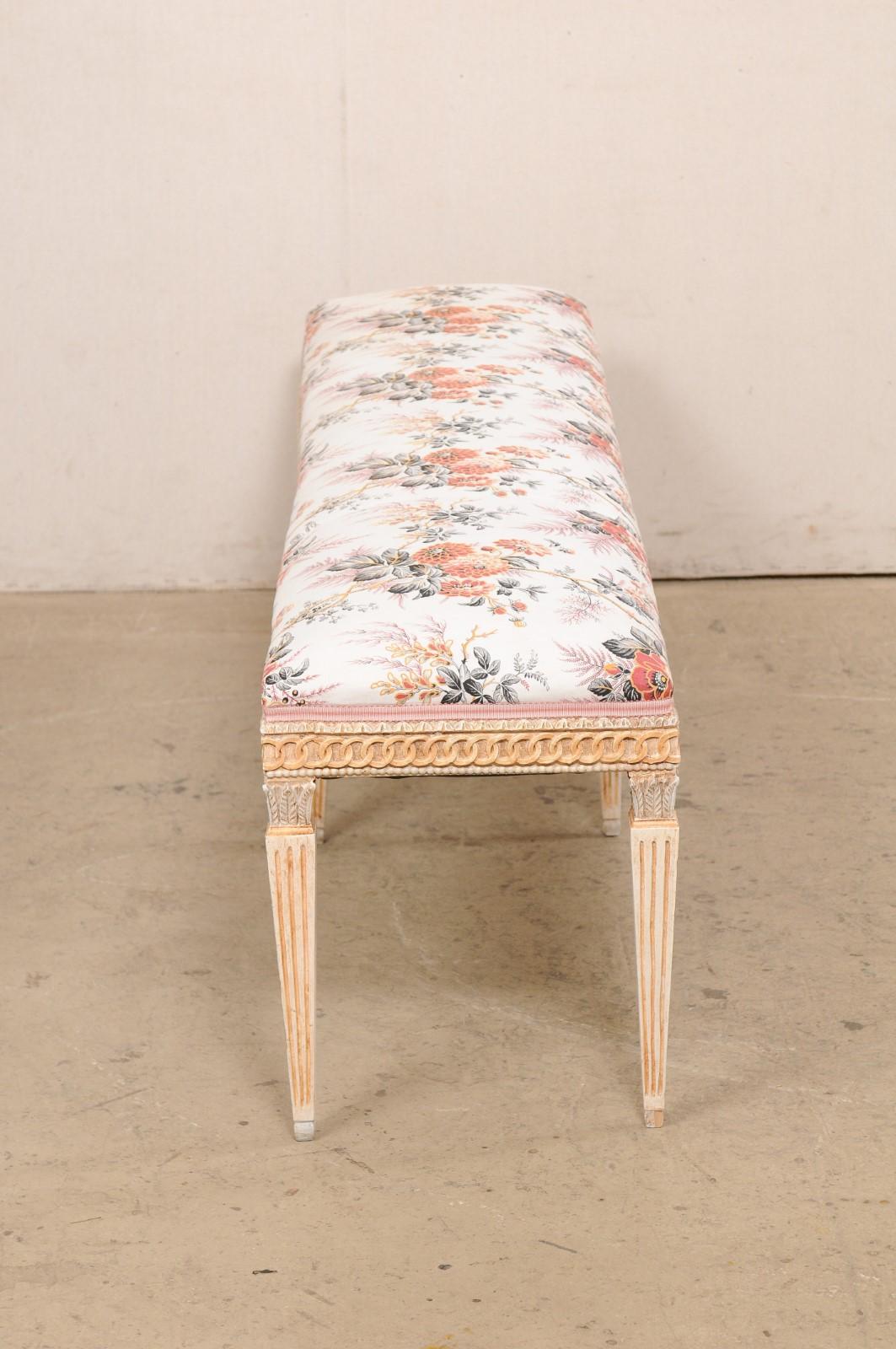 French Louis XVI Style Carved-Wood Slender Bench with Upholstered Seat For Sale 5