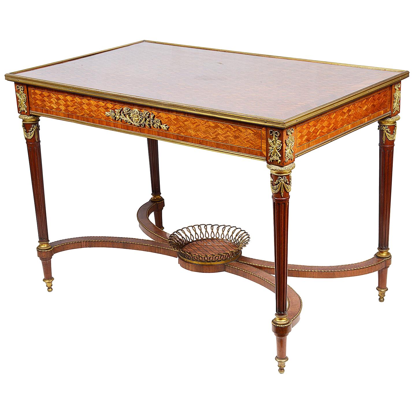 Französischer Mitteltisch im Louis-XVI-Stil, um 1890 im Angebot