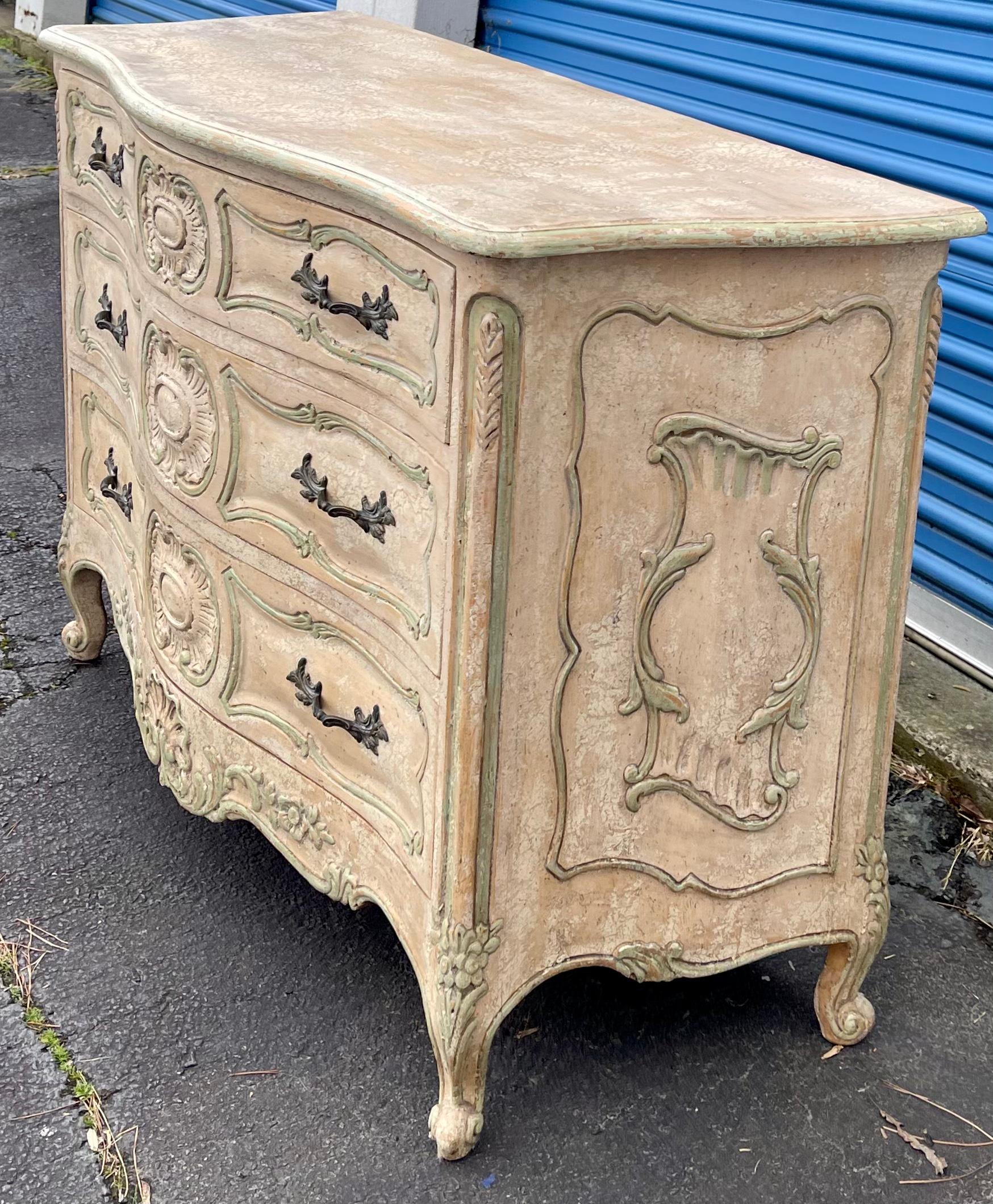 French Louis XVI Style Cerused Painted Commode / Chest with Carved Shell Motif For Sale 3