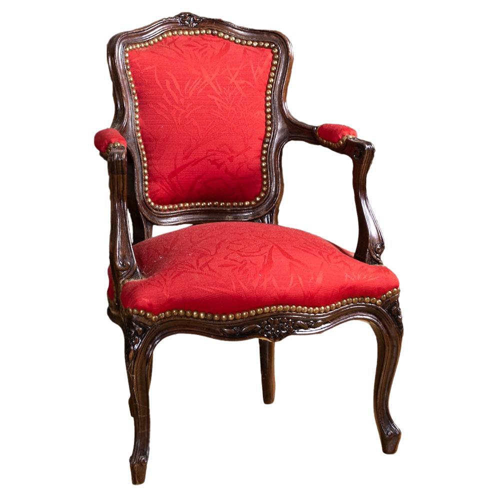 French Louis XVI Style Child’s Chairs in Red Damask, Early 20th Century For Sale