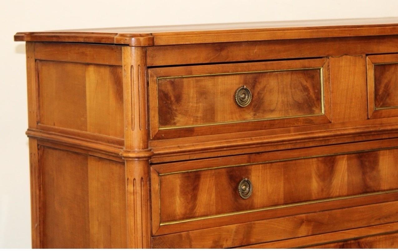 French Louis XVI Style Commode in Walnut with Bronze Trim For Sale 1
