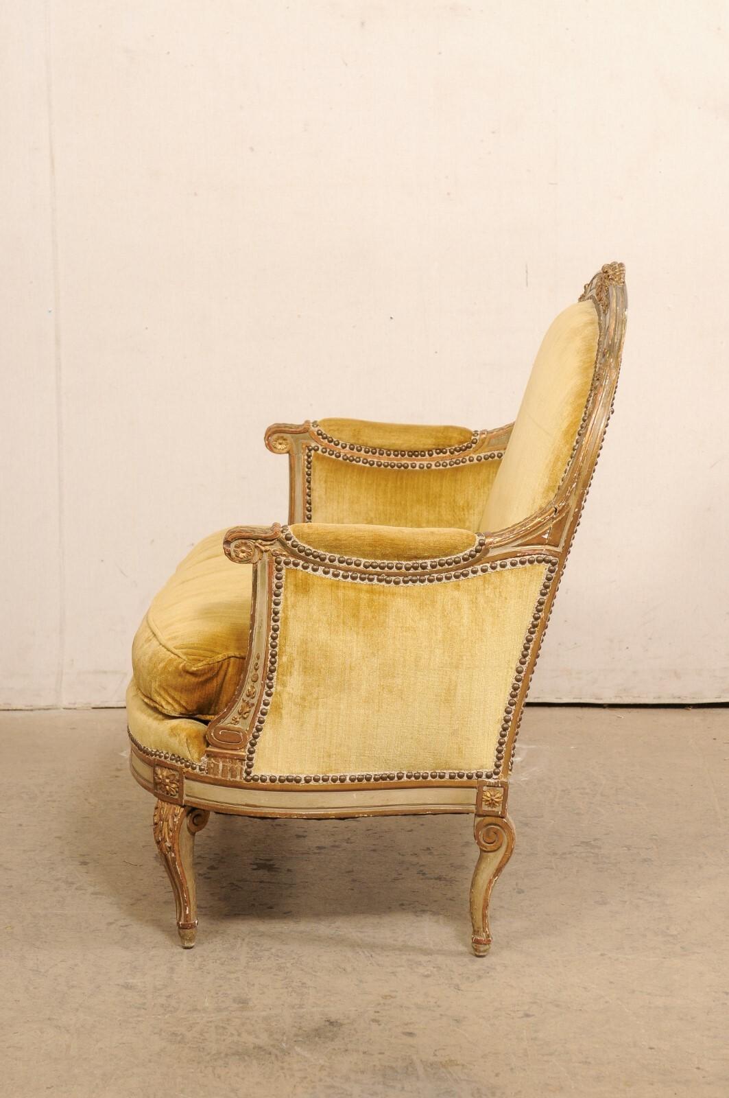 French Louis XVI Style Cut-Velvet Marquise For Sale 6