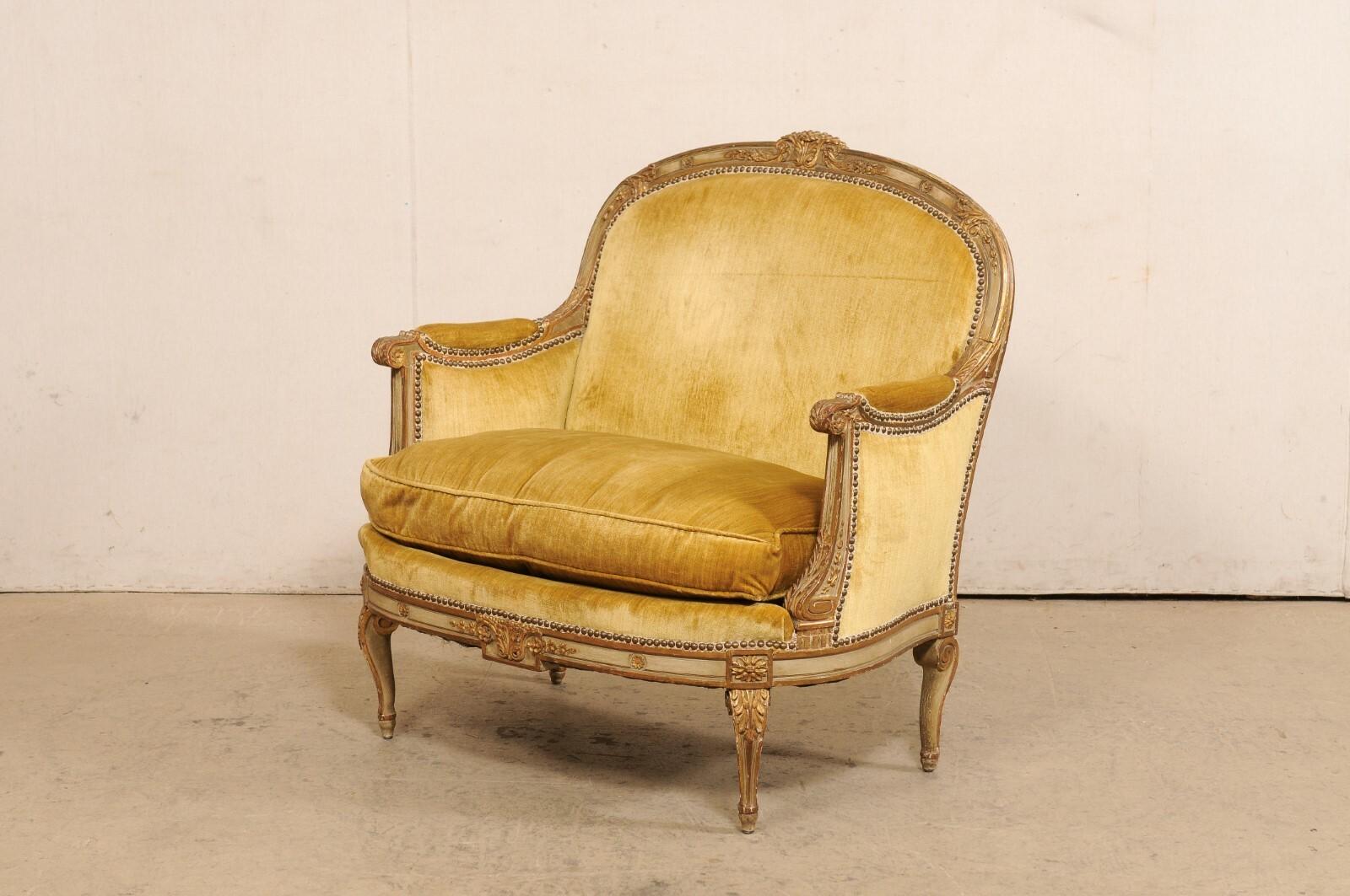 French Louis XVI Style Cut-Velvet Marquise For Sale 7