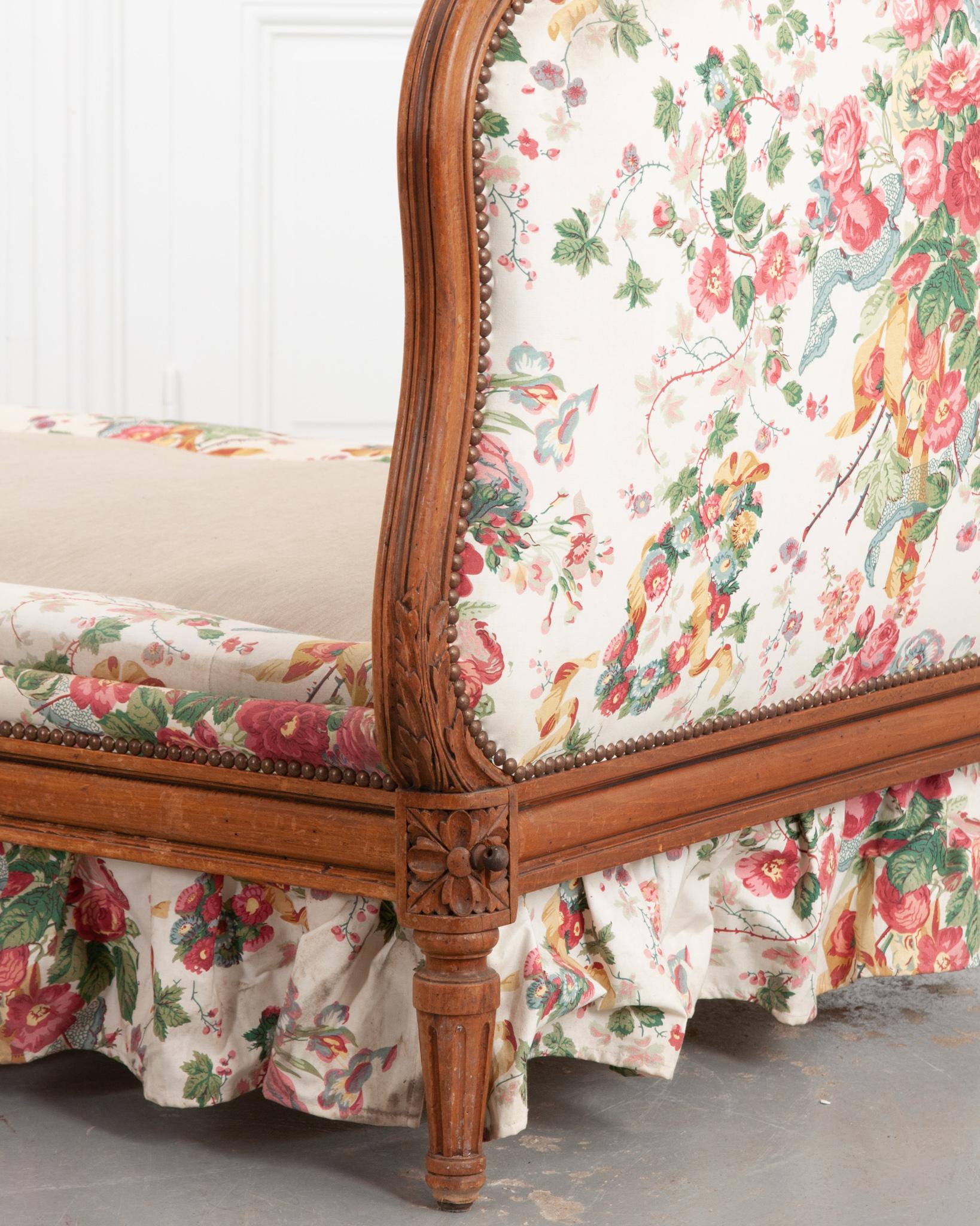 French Louis XVI Style Daybed For Sale 2