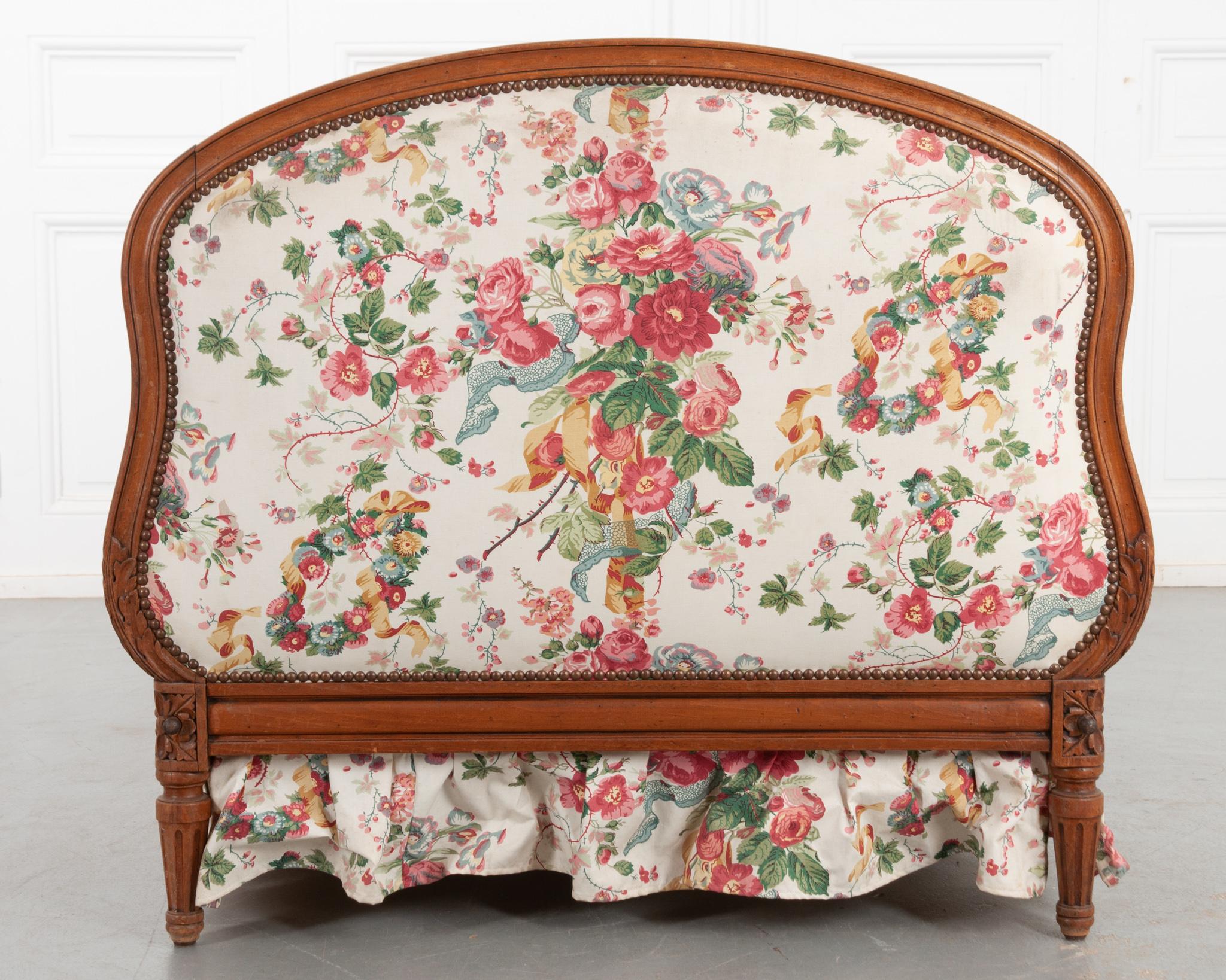 French Louis XVI Style Daybed For Sale 3