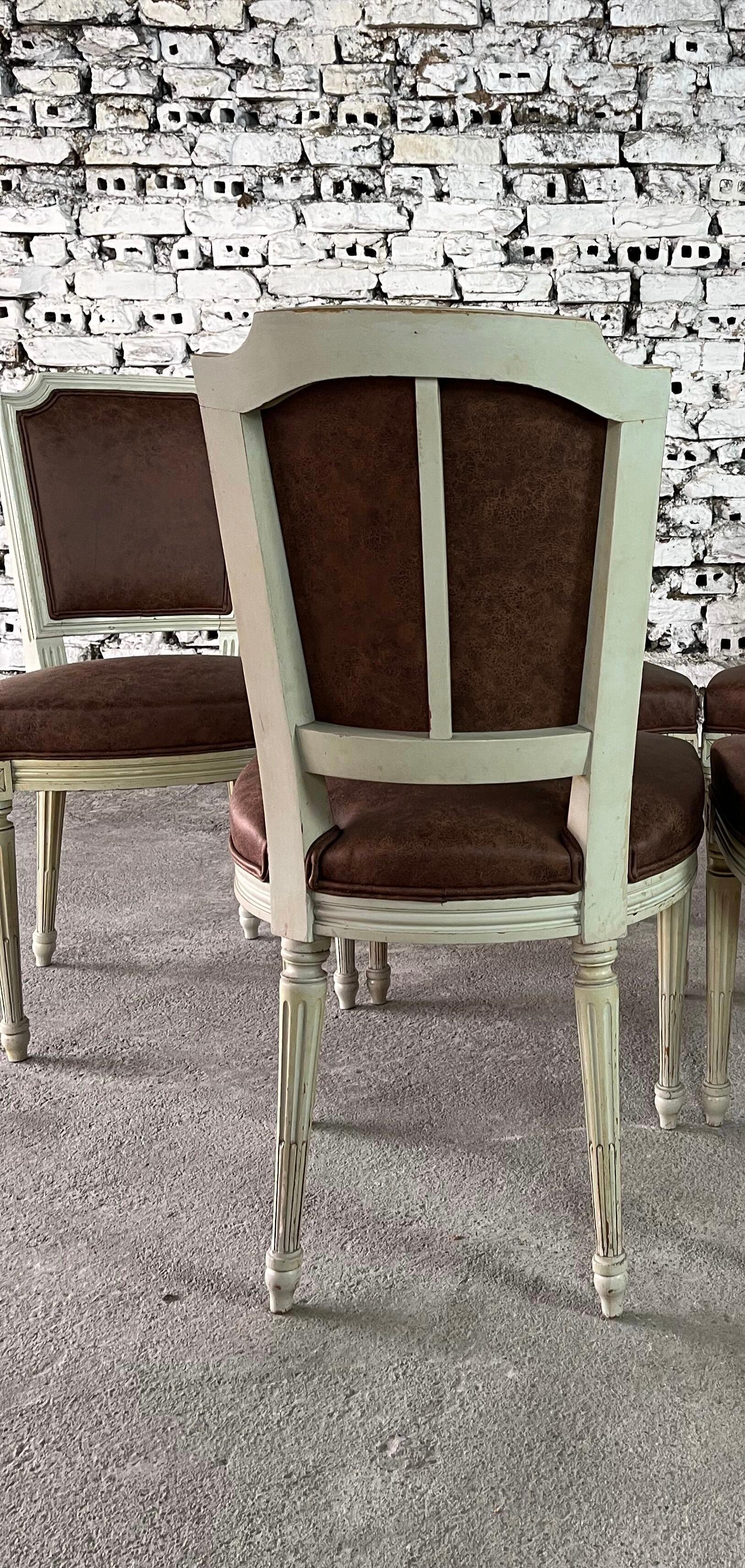 French Louis XVI Style Dining Chairs, Reupholstered – Set of 6 en vente 5