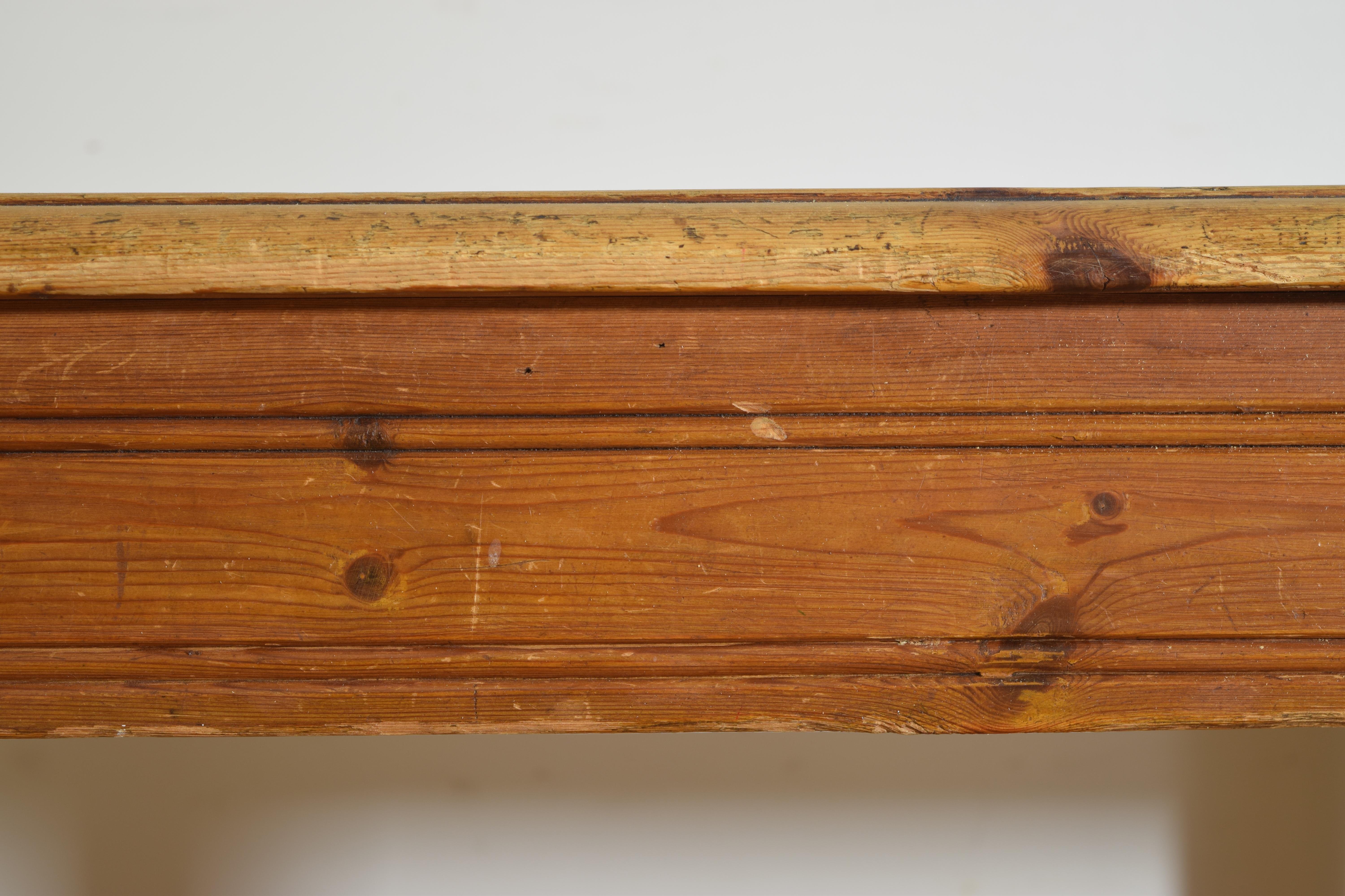 French Louis XVI Style Draper's or Work Table in Pinewood, ca. 1900 4