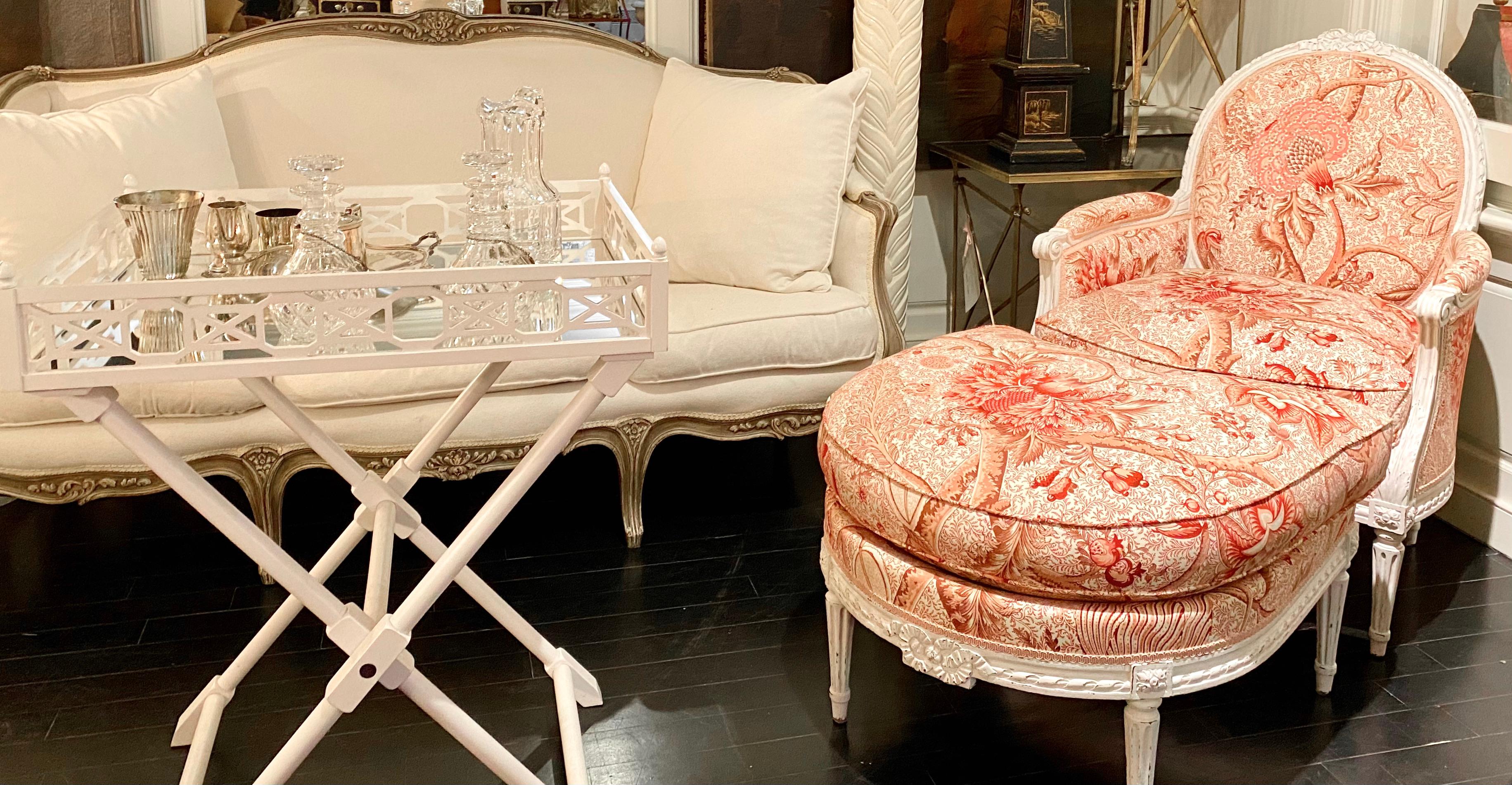 French Louis XVI Style Duchesse Brisée Chaise Upholstered in Braquenié Toile 6