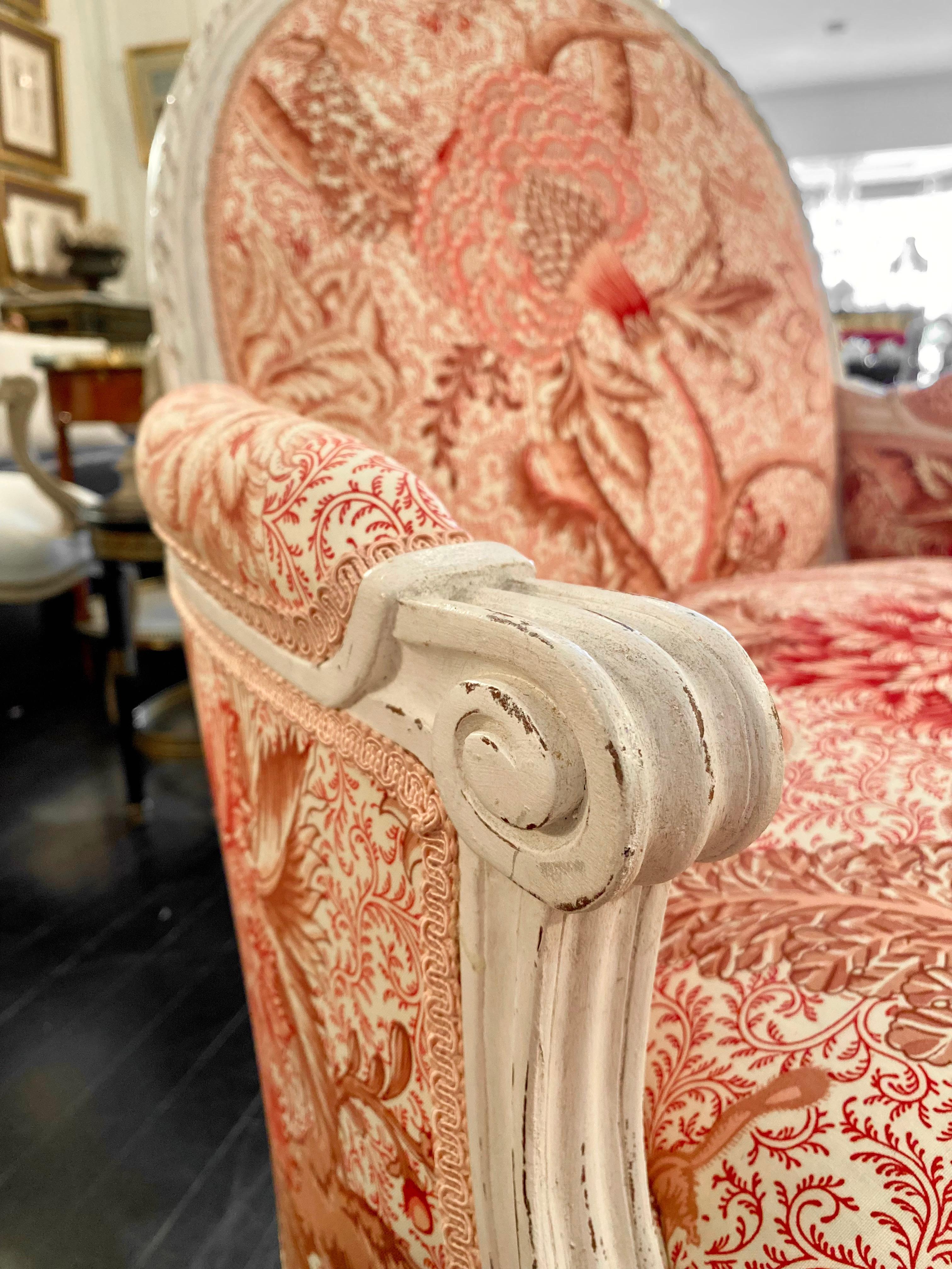 20th Century French Louis XVI Style Duchesse Brisée Chaise Upholstered in Braquenié Toile