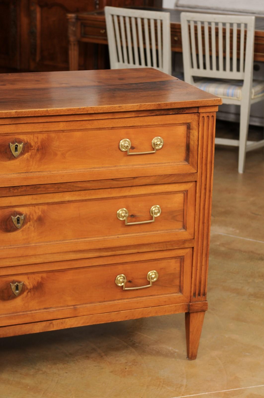 French Louis XVI Style Early 19th Century Walnut Commode with Three Drawers For Sale 10