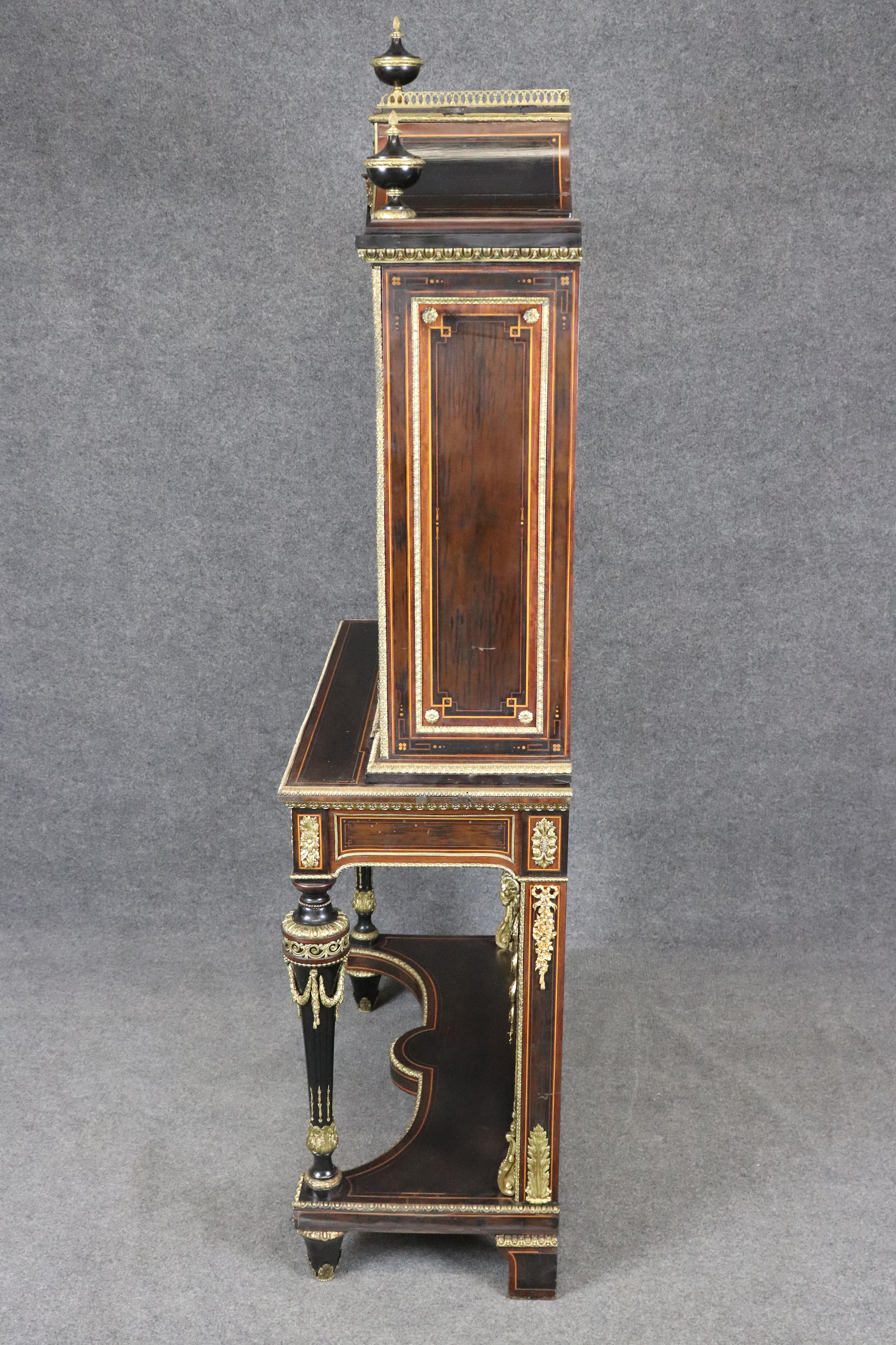 Bronze Cabinet de style Louis XVI en bronze et ébonite avec plaques de porcelaine Att Roulin en vente