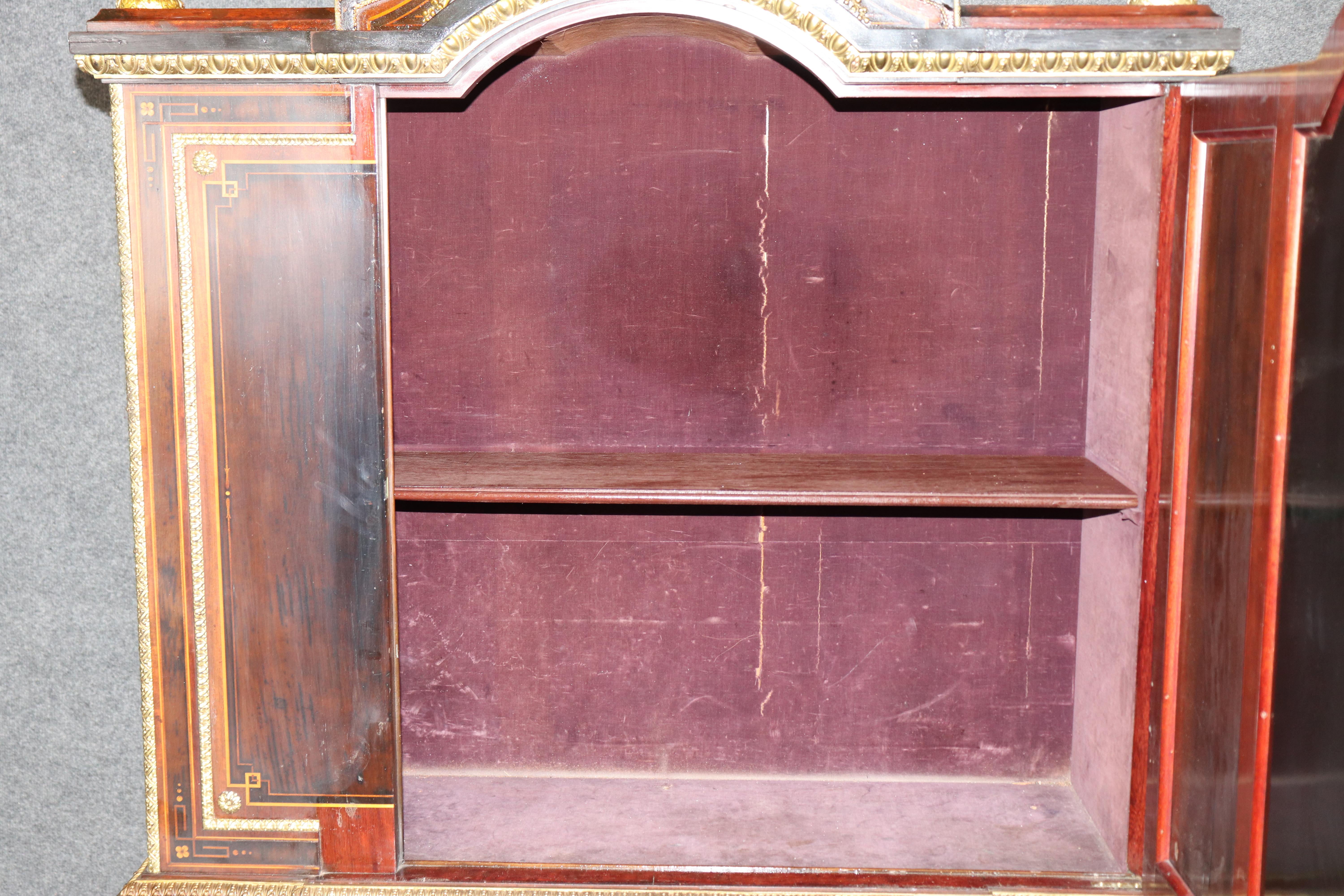 Cabinet de style Louis XVI en bronze et ébonite avec plaques de porcelaine Att Roulin en vente 2