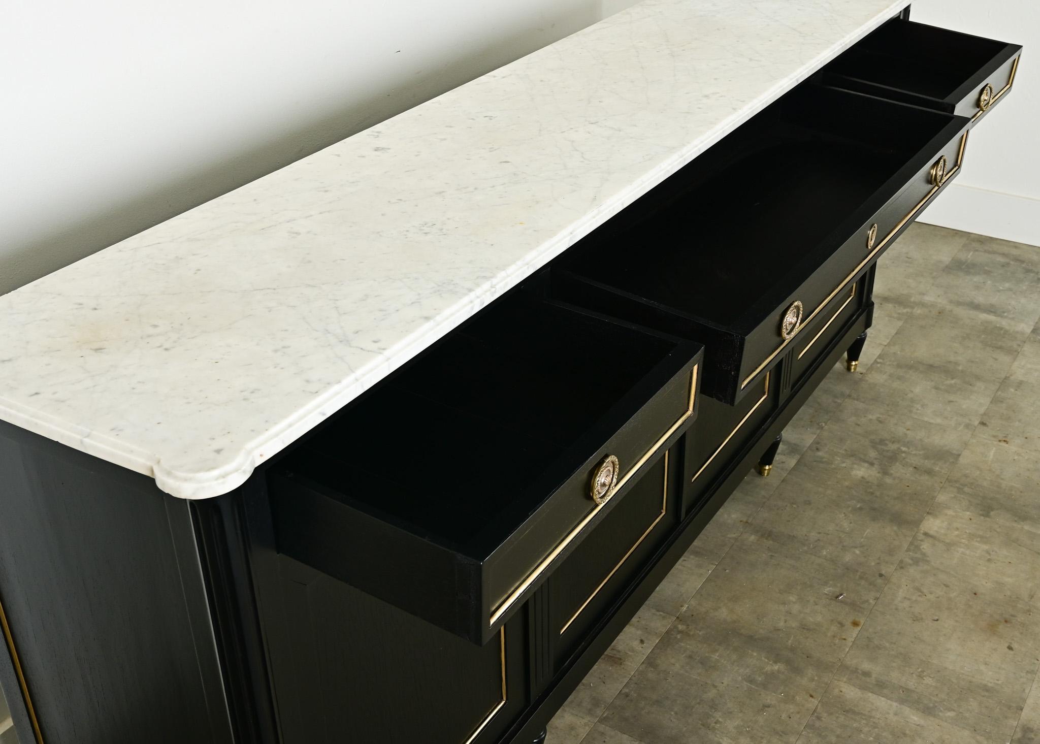 Französische Enfilade im Louis-XVI.-Stil, ebonisiert und aus Marmor im Angebot 5